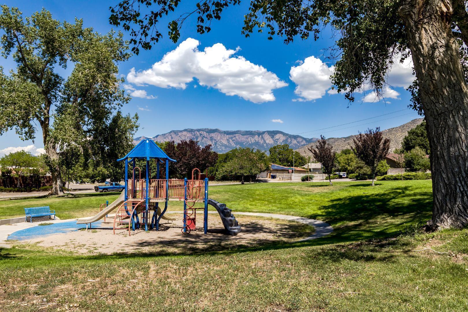 1909 OTHELLO Court NE