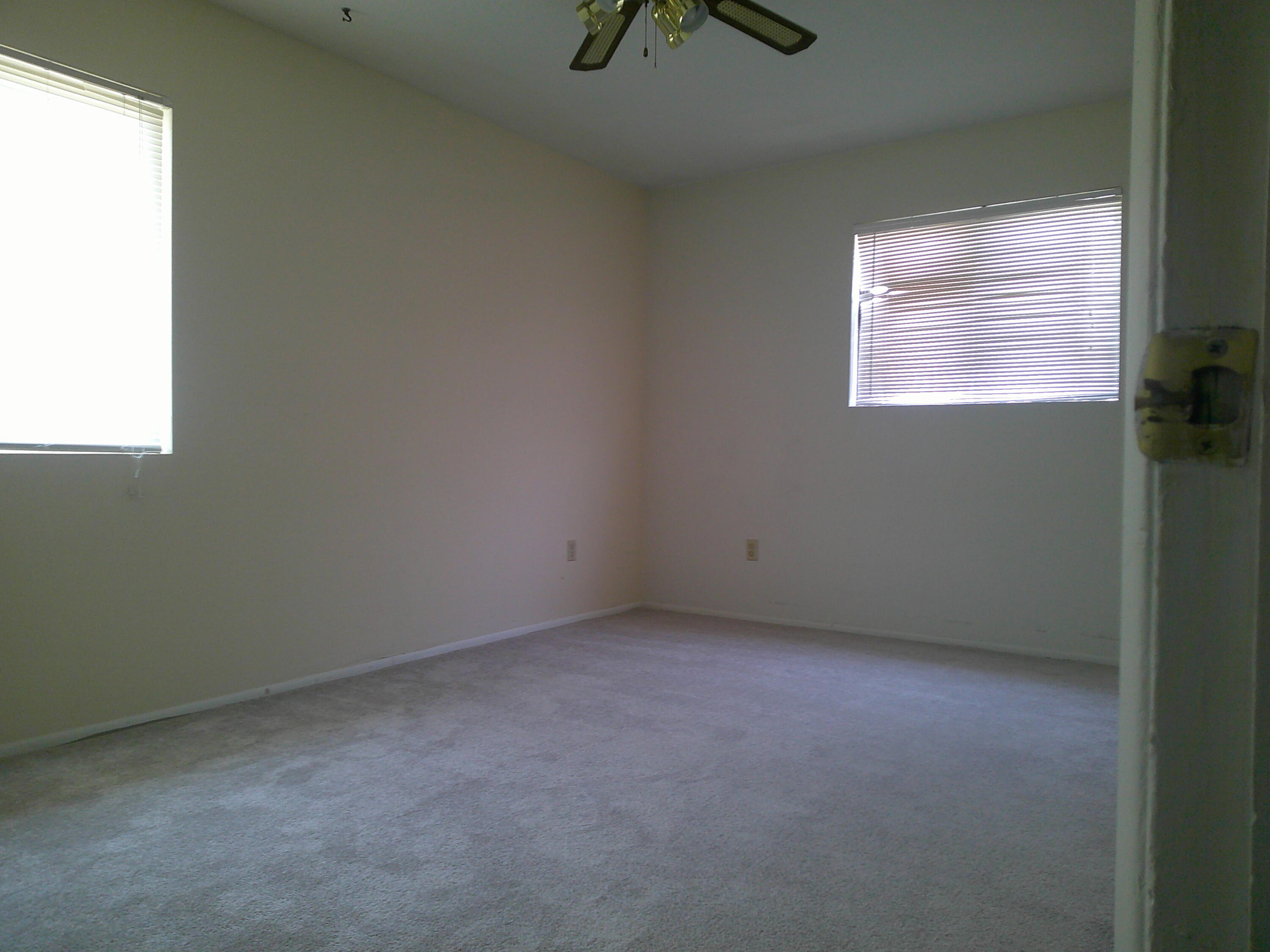 10105 Malaguena Lane NE