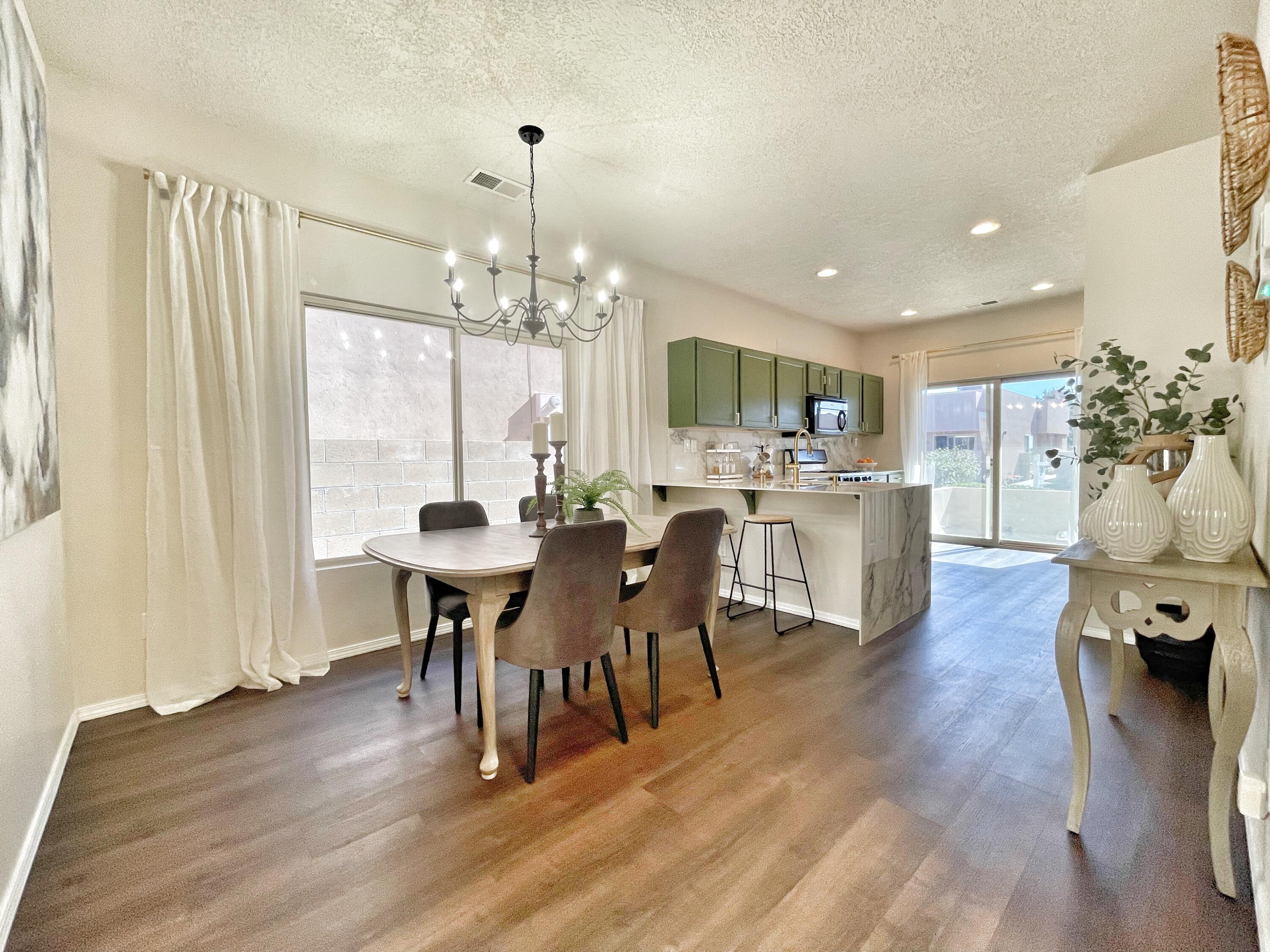 4405 Desert Lily Court SE