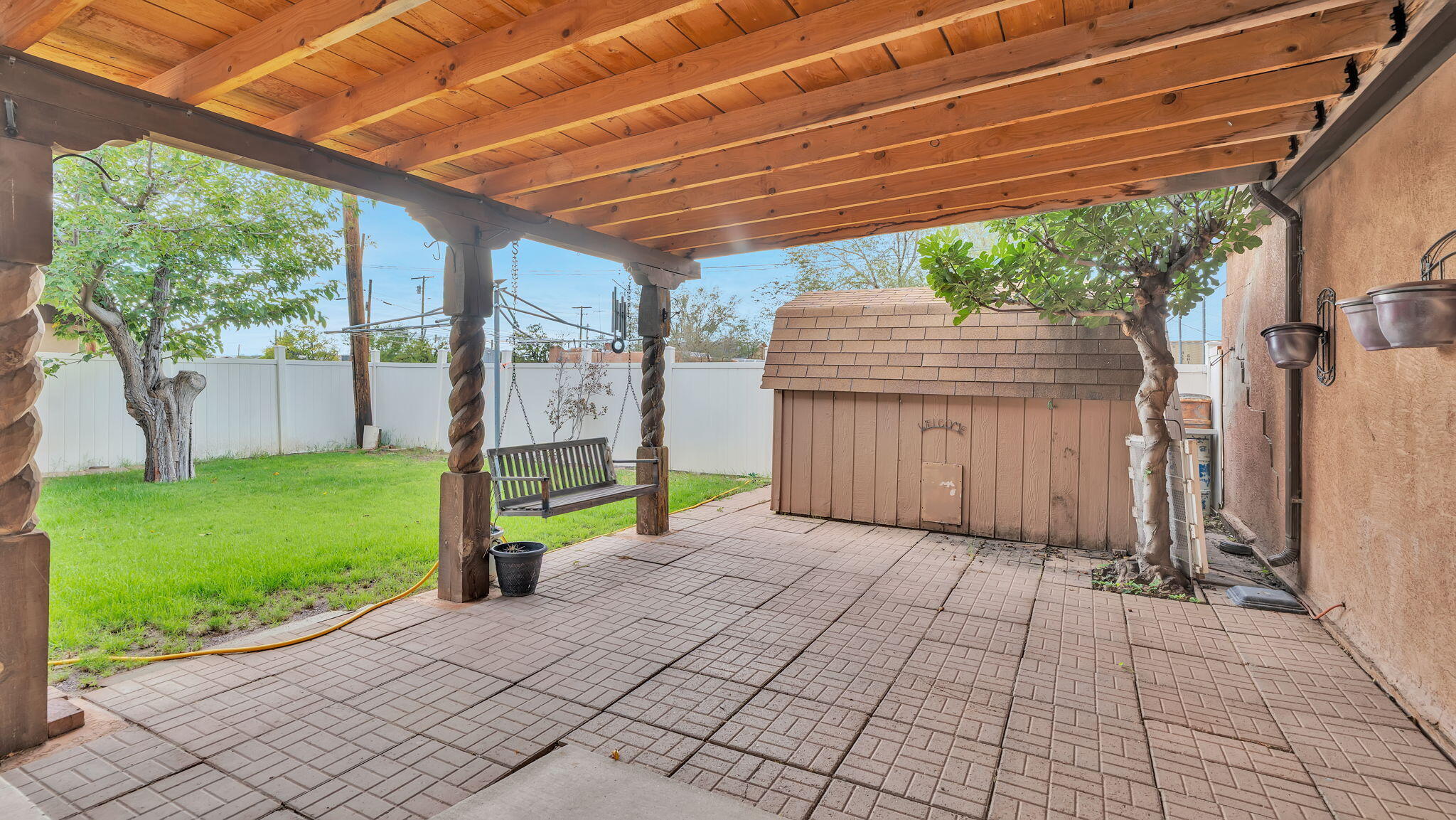 118 Neal Avenue