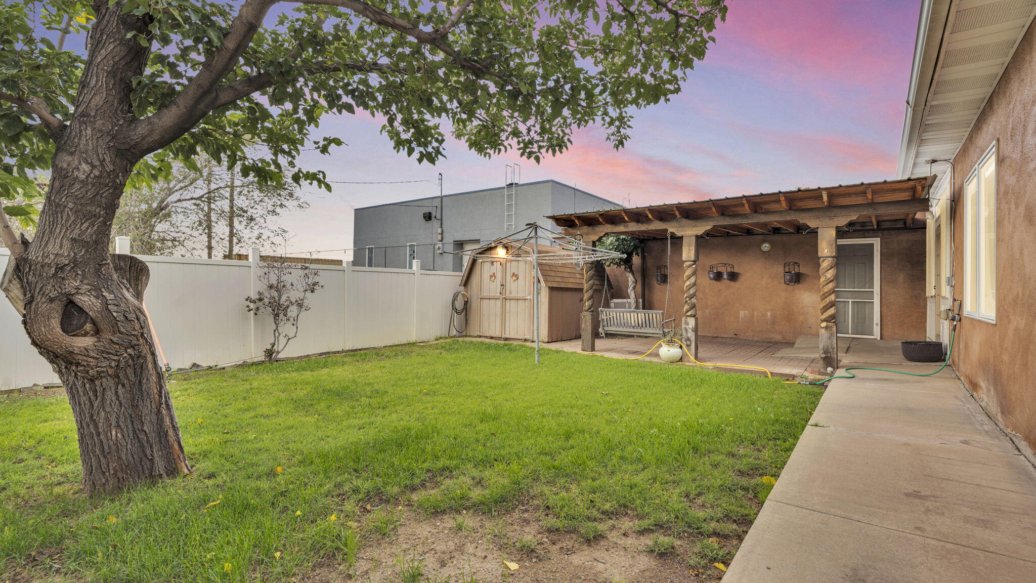 118 Neal Avenue