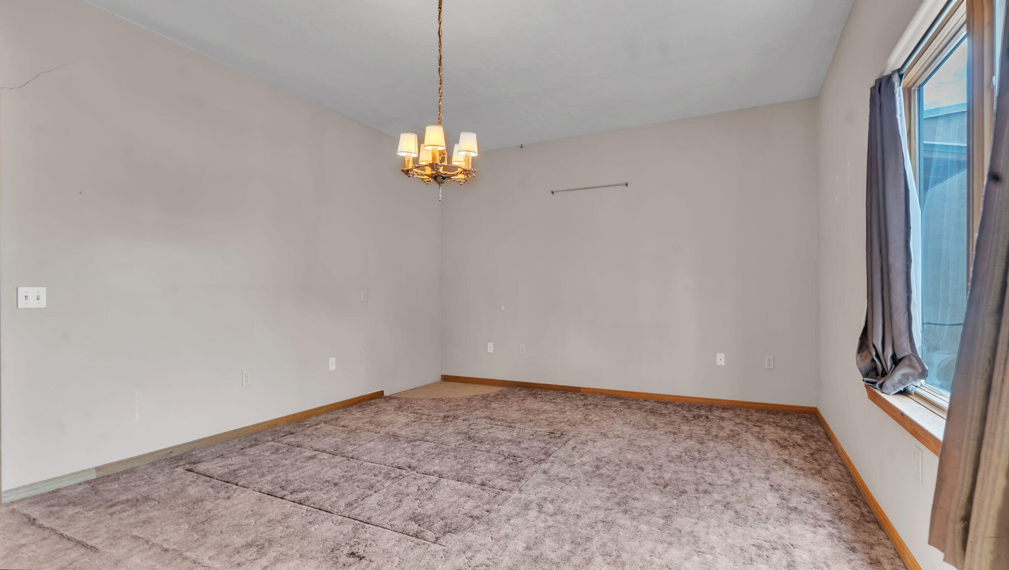 118 Neal Avenue