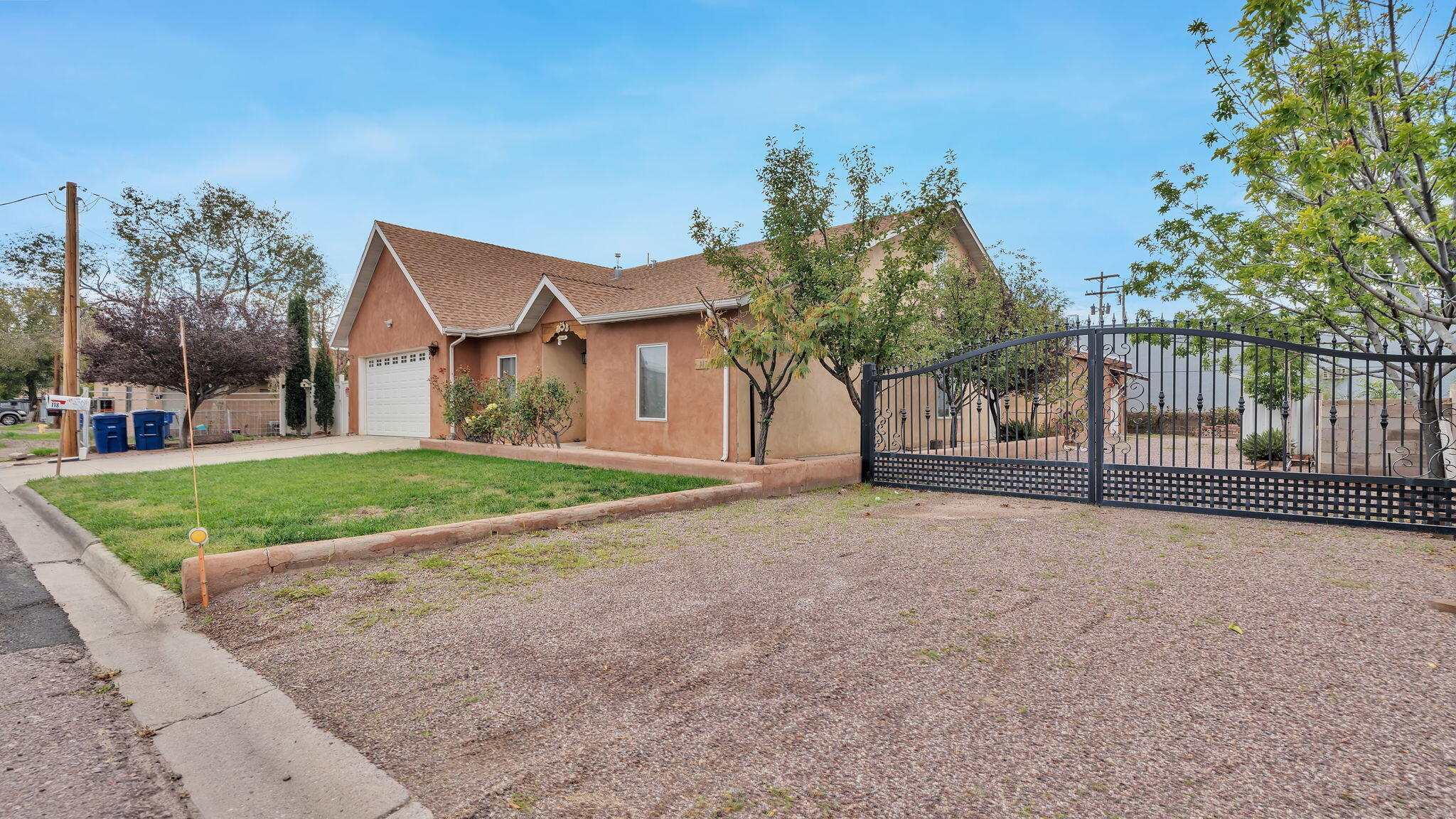 118 Neal Avenue