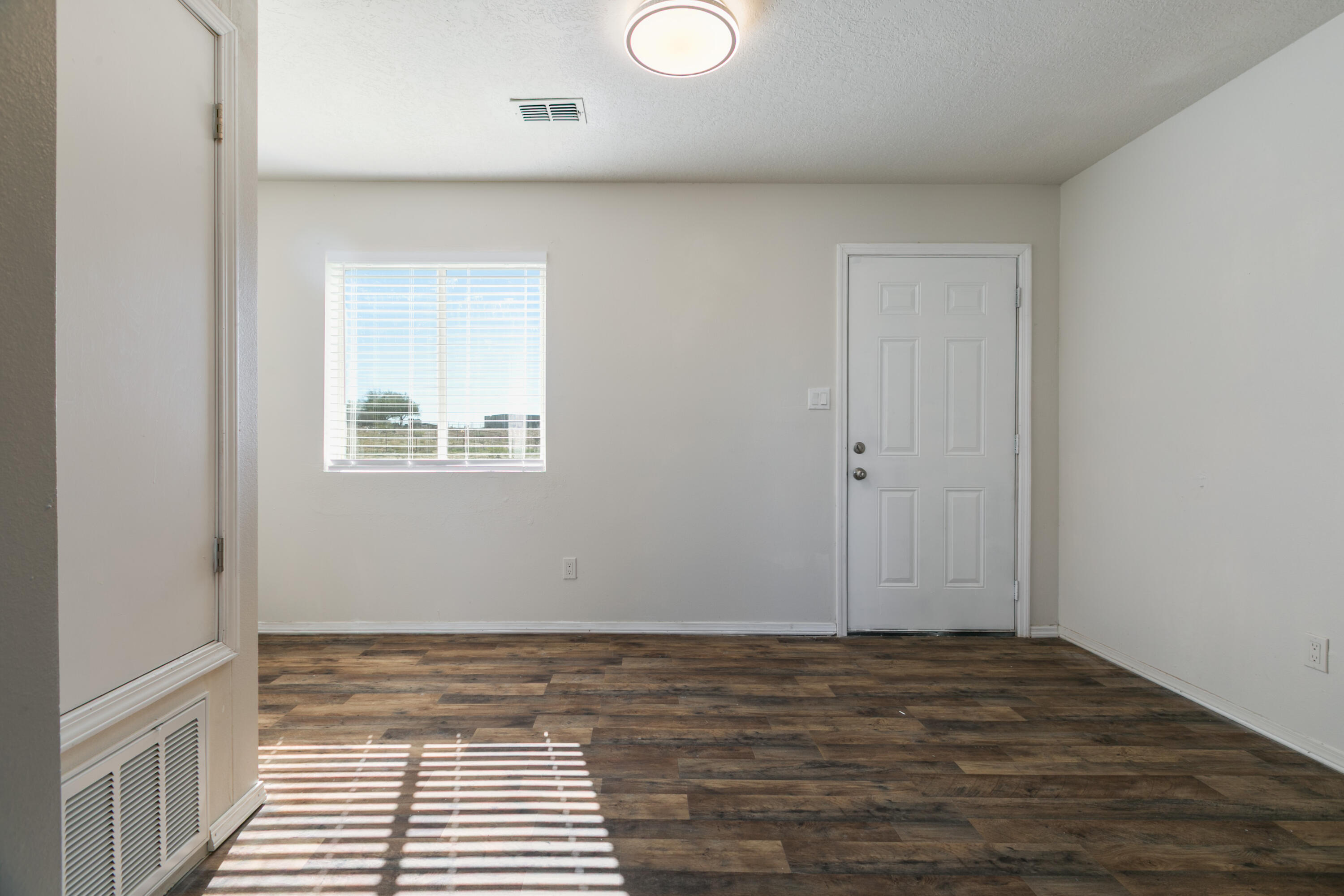 144 Sonnenberg Loop
