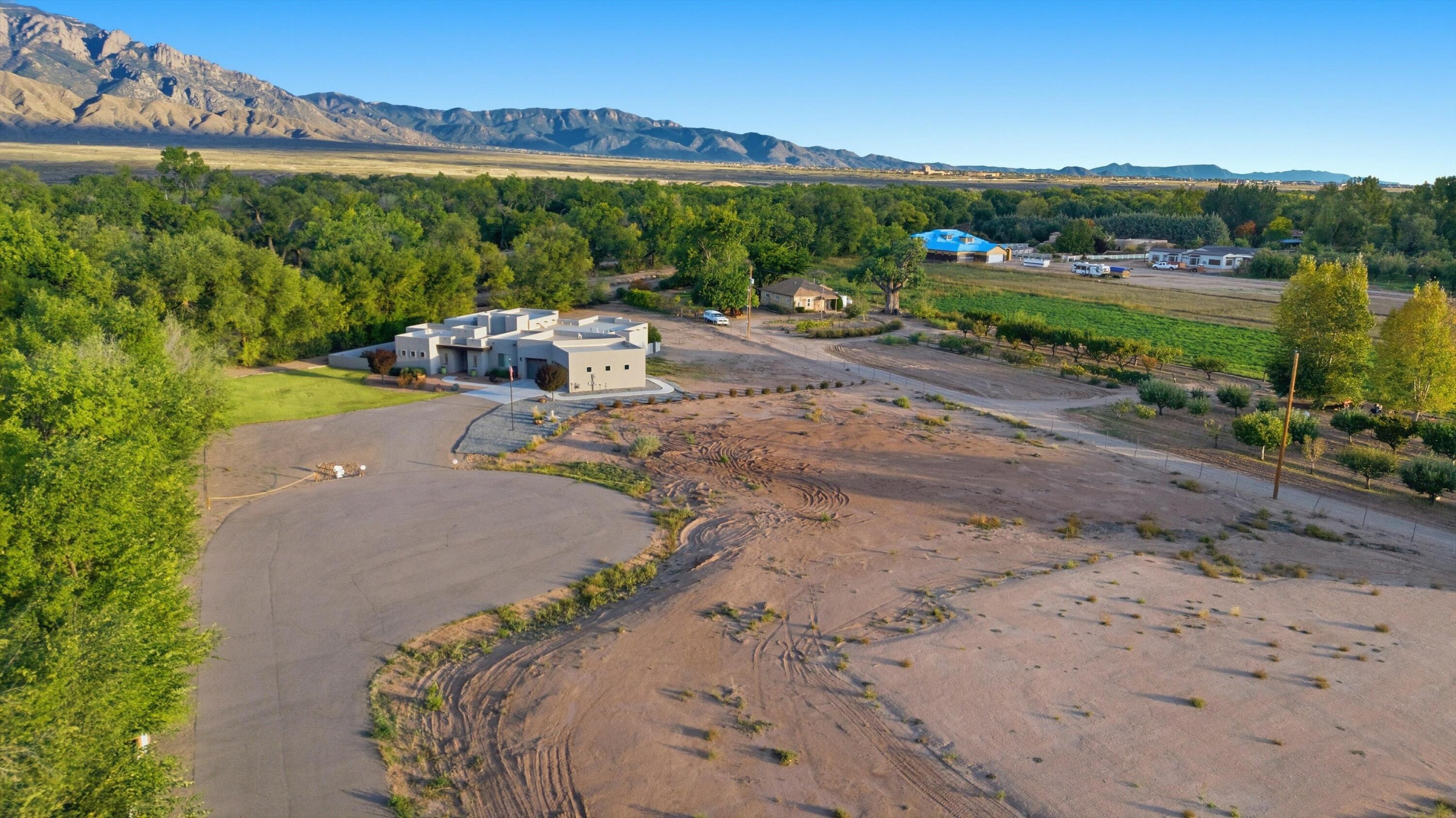 30 Paseo Del Luz De Noches