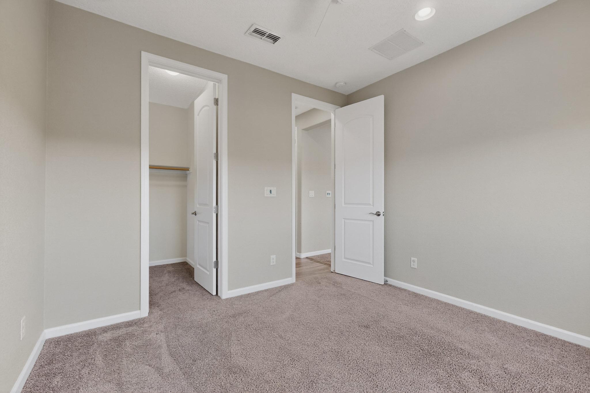 1800 Duke City Street SE