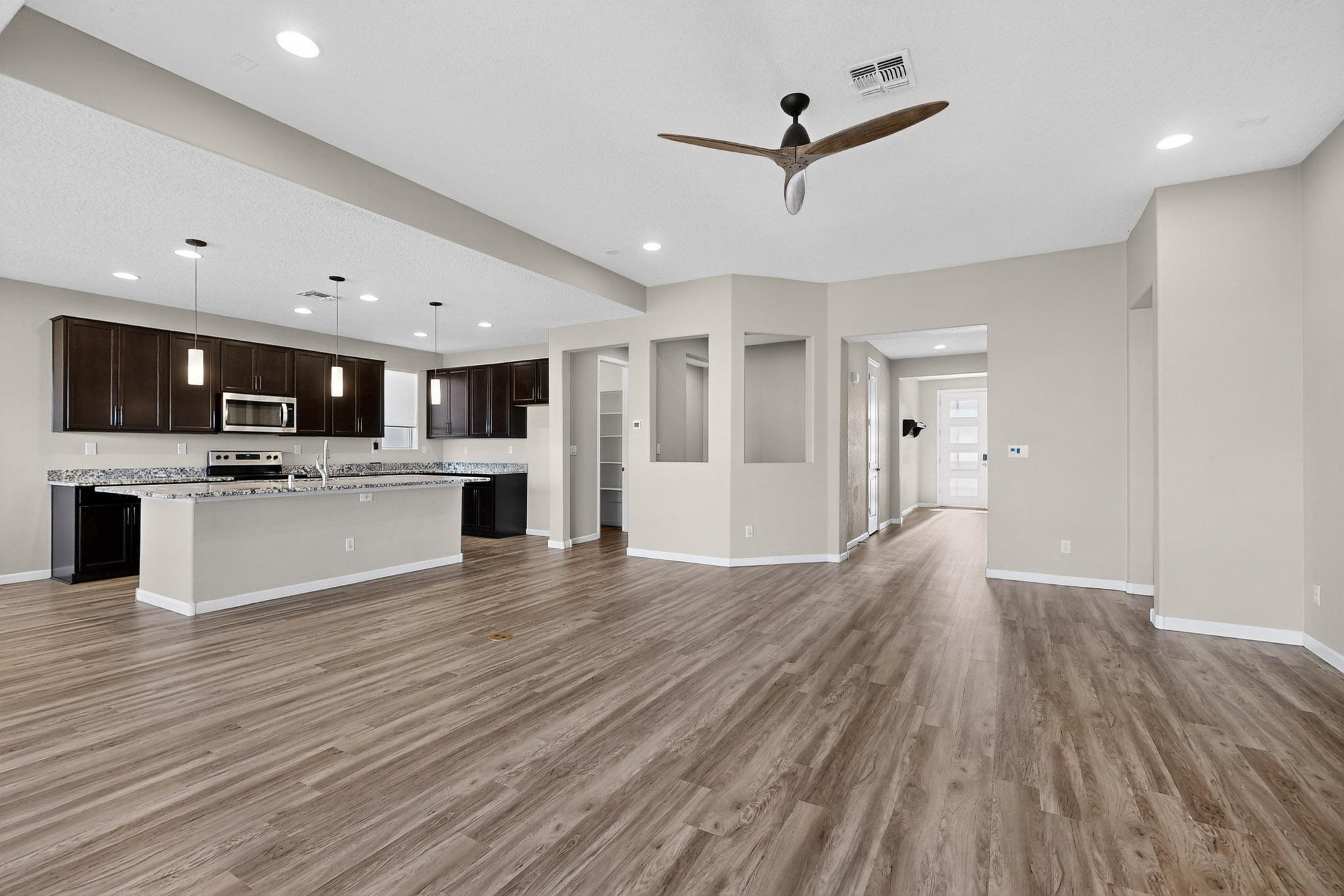 1800 Duke City Street SE