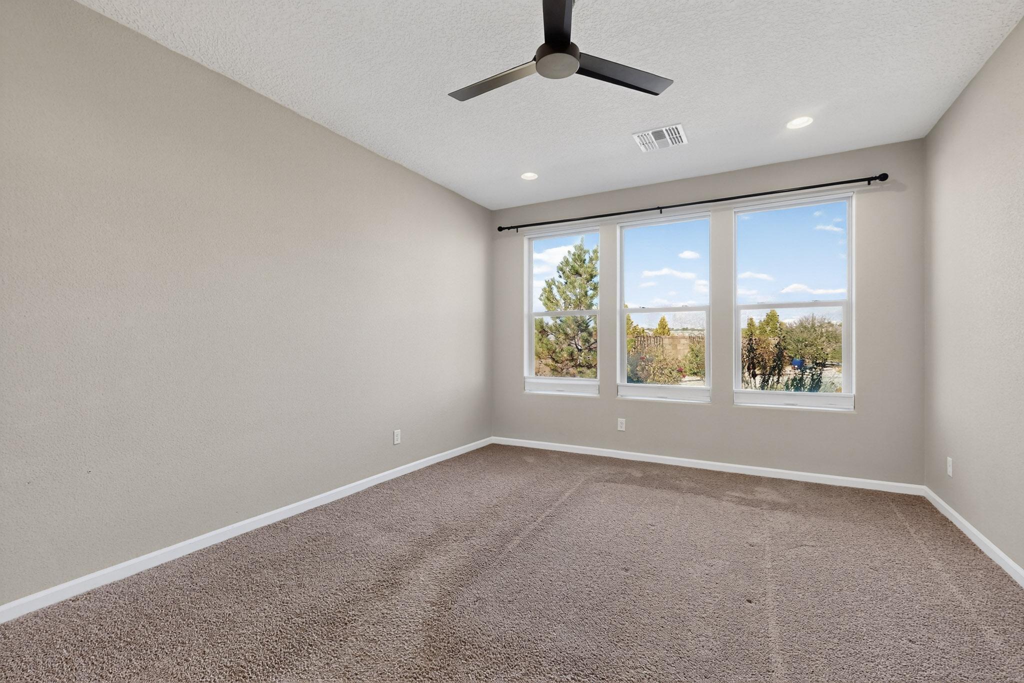 1800 Duke City Street SE