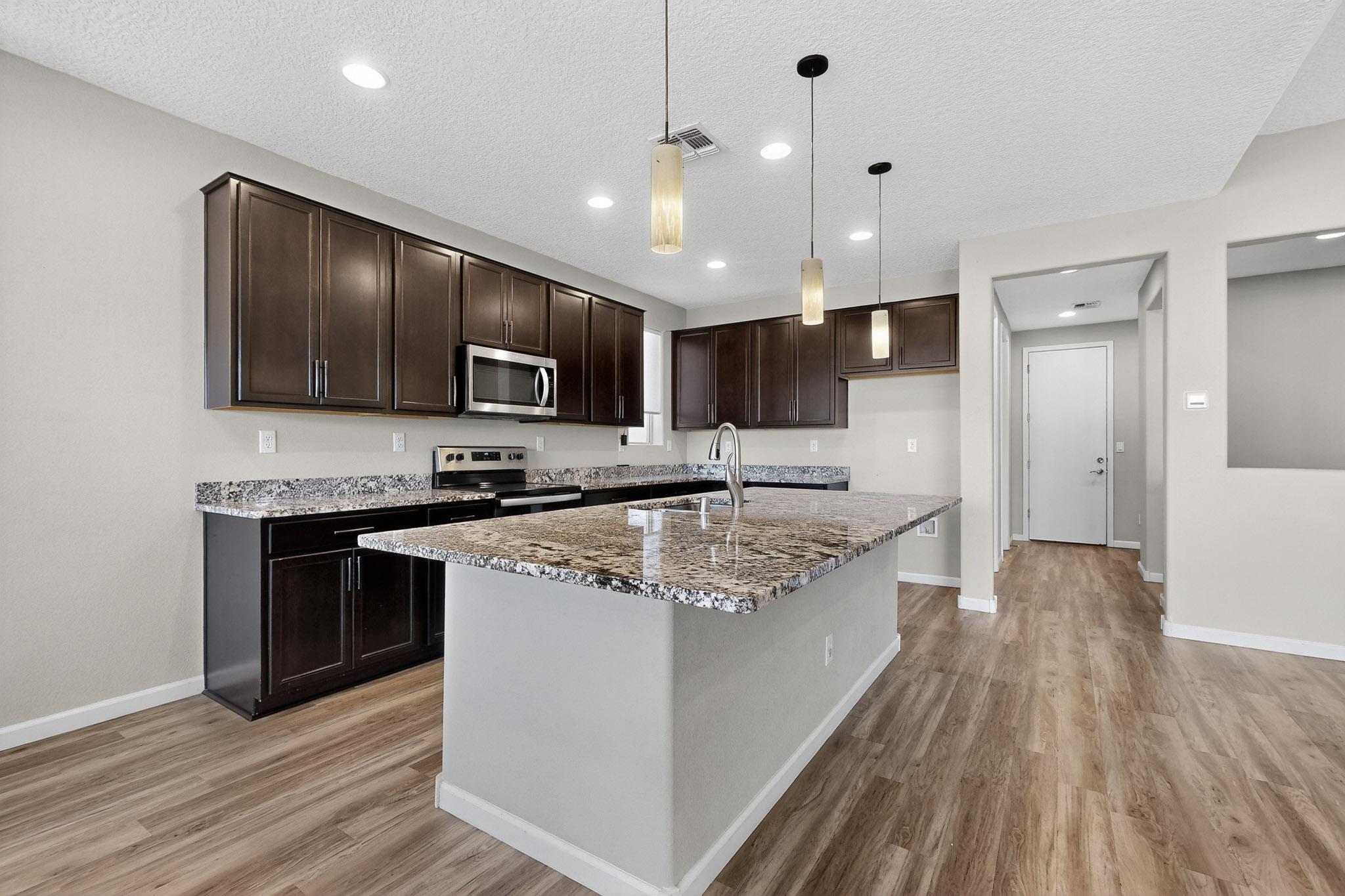 1800 Duke City Street SE