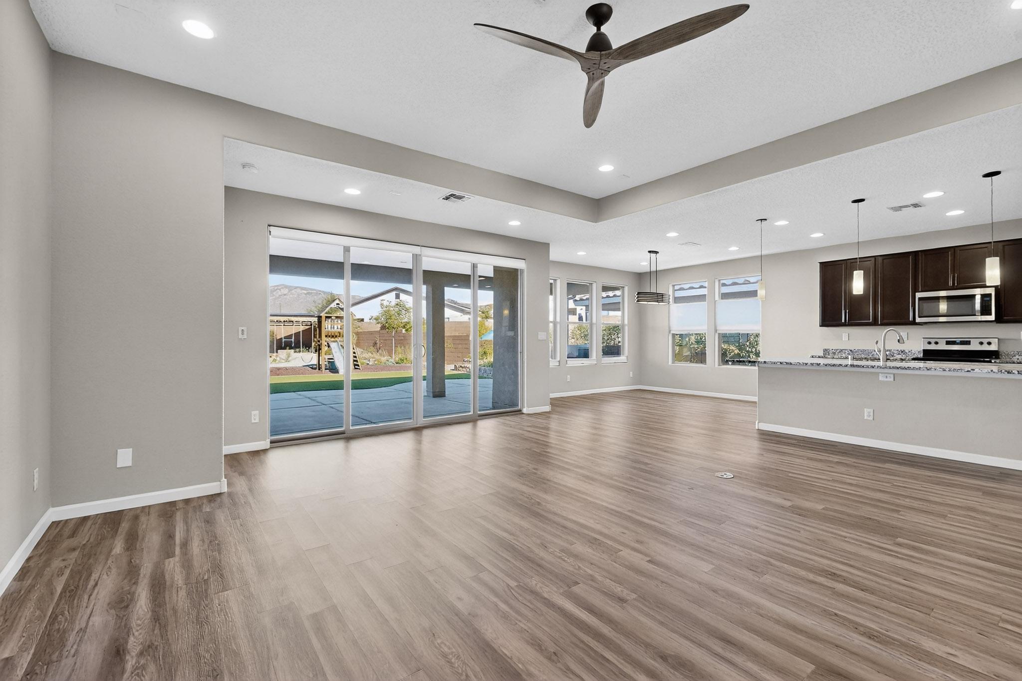 1800 Duke City Street SE