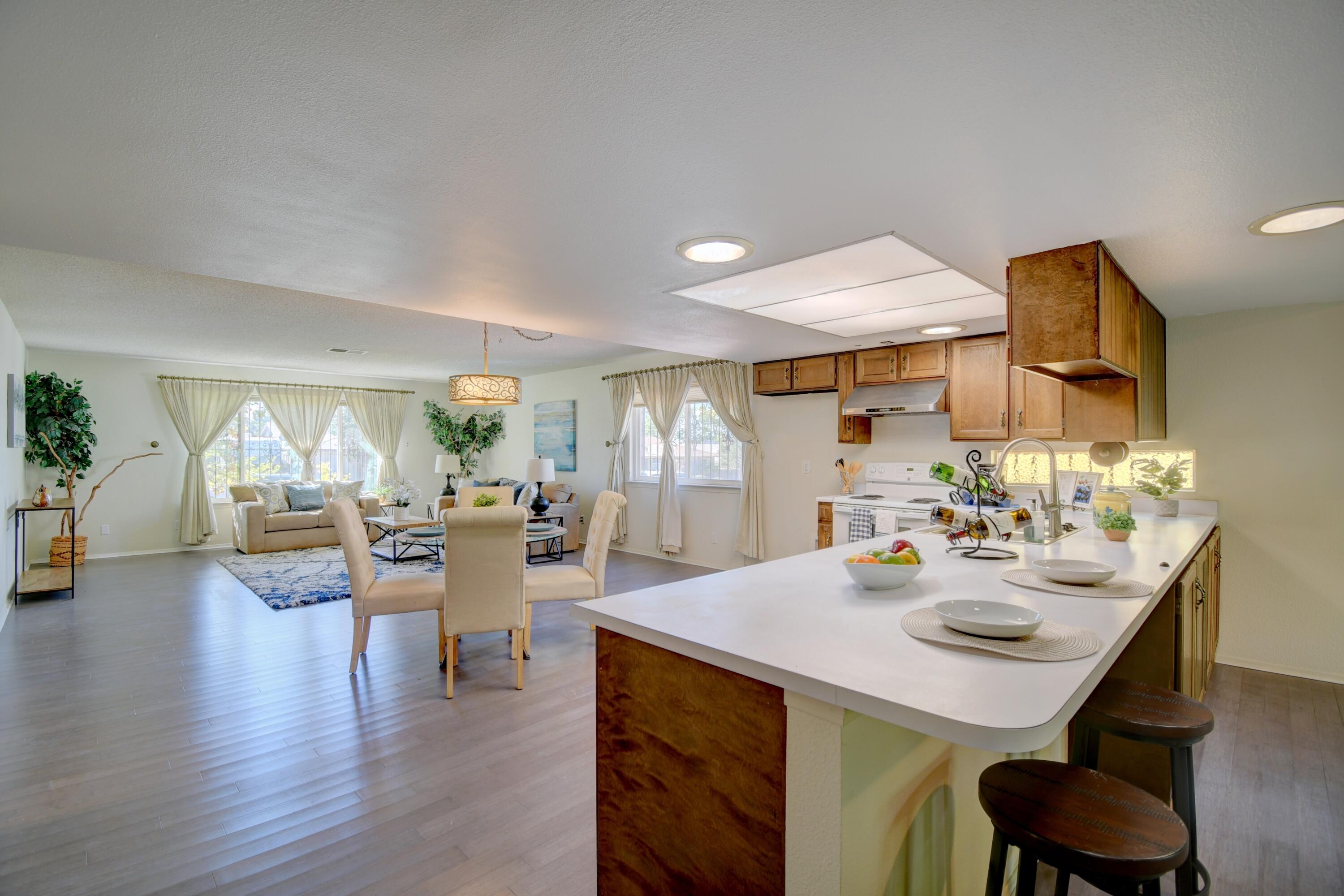 6909 Welton Drive NE