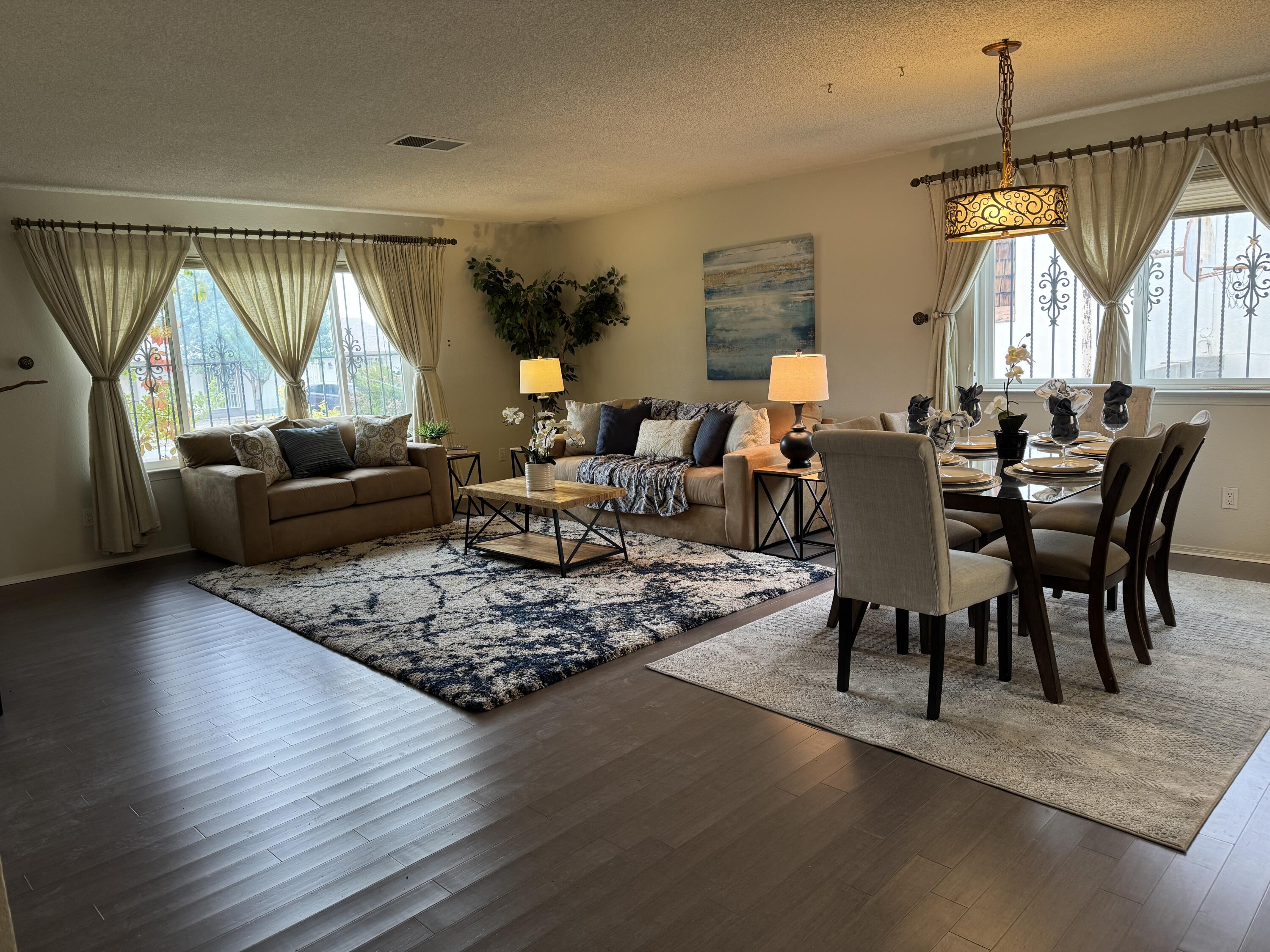 6909 Welton Drive NE