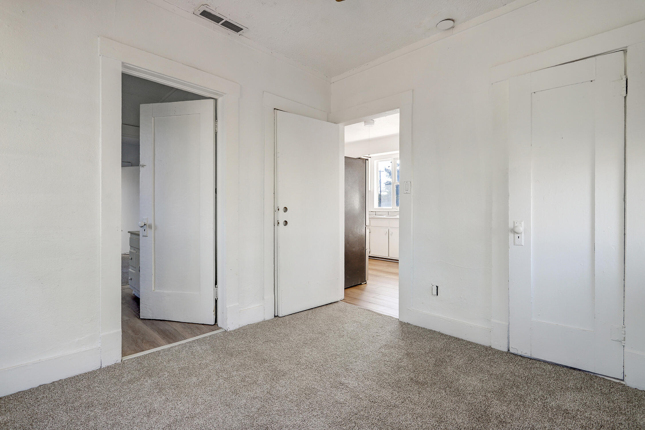 1030 Melanie Lane