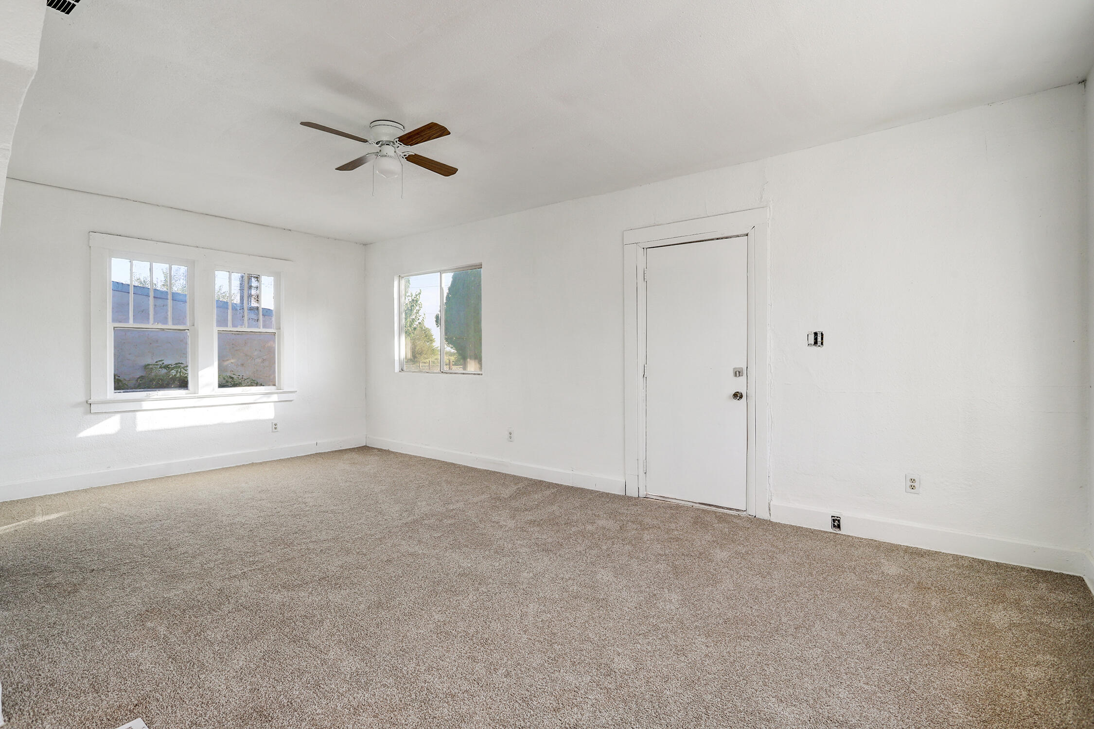 1030 Melanie Lane