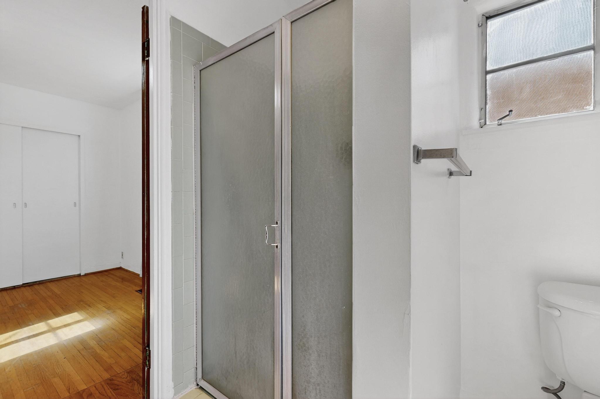 829 Jefferson Street NE