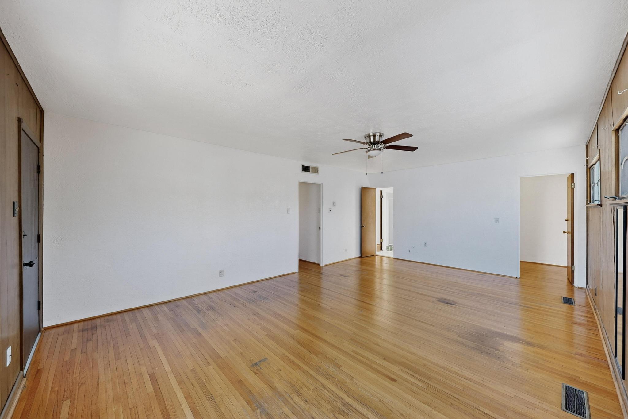 829 Jefferson Street NE