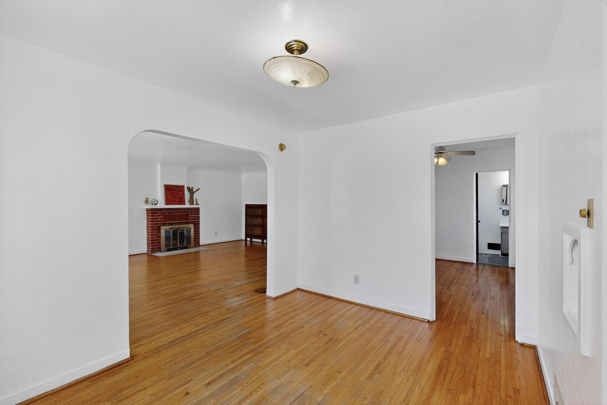 829 Jefferson Street NE