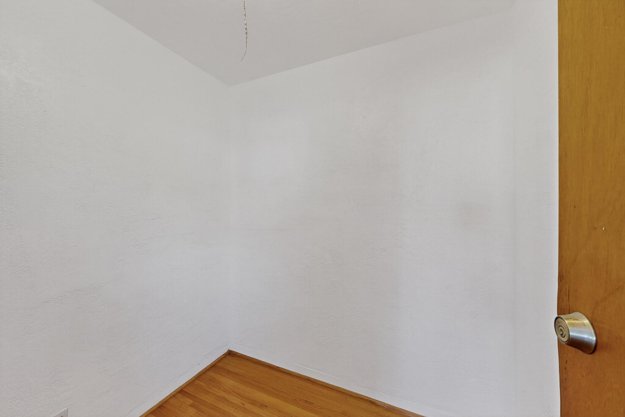 829 Jefferson Street NE