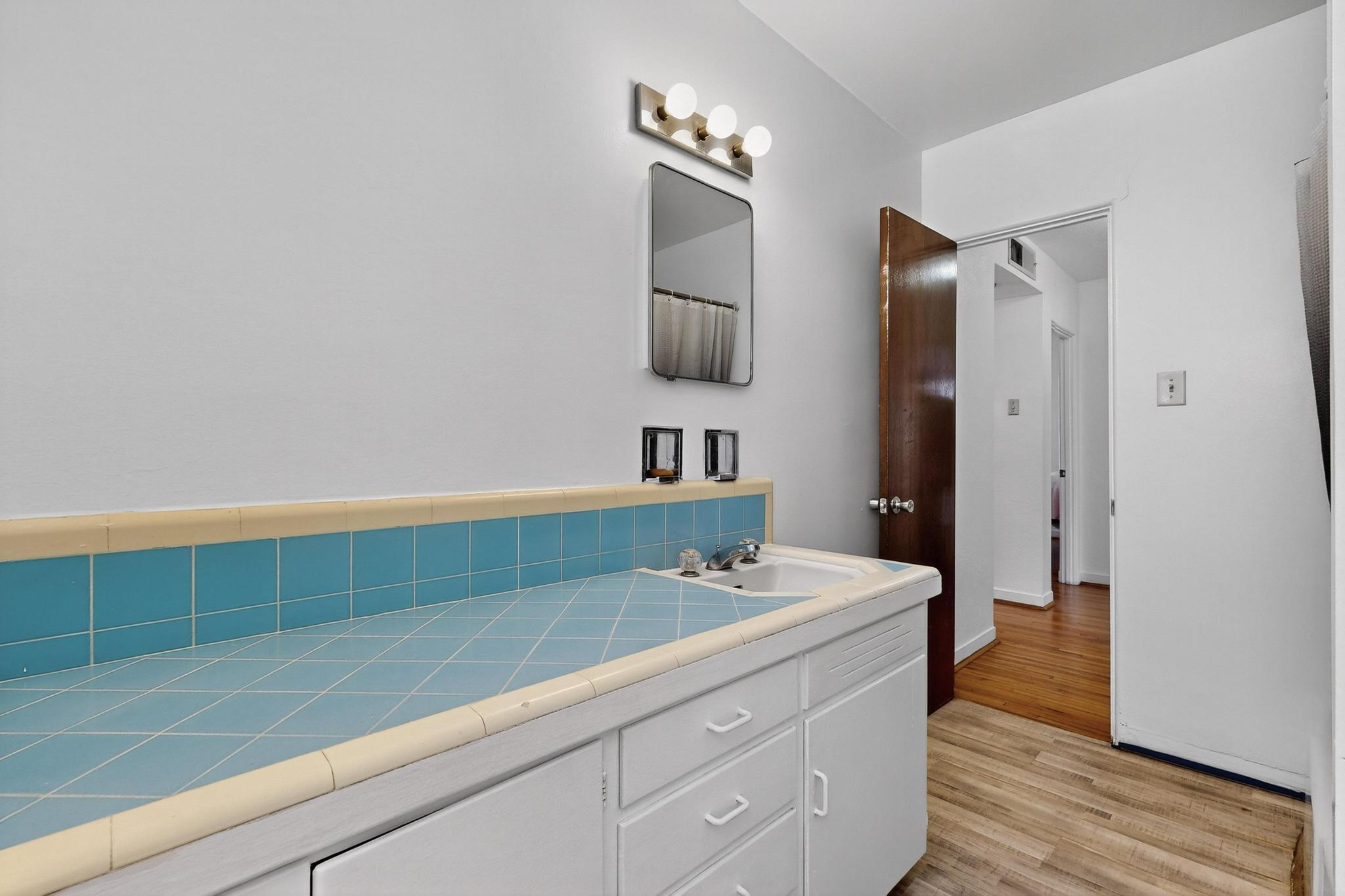 829 Jefferson Street NE