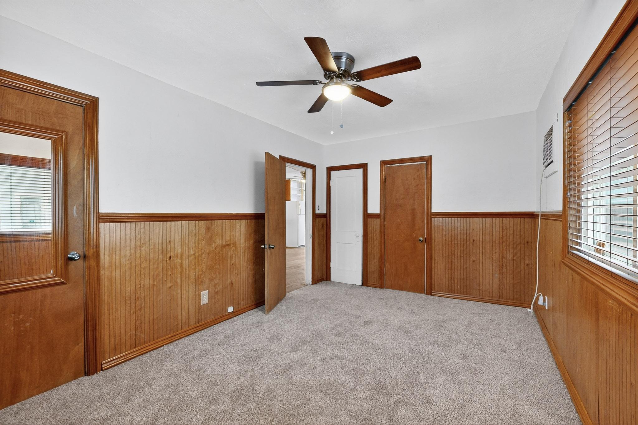 318 9th Street SW