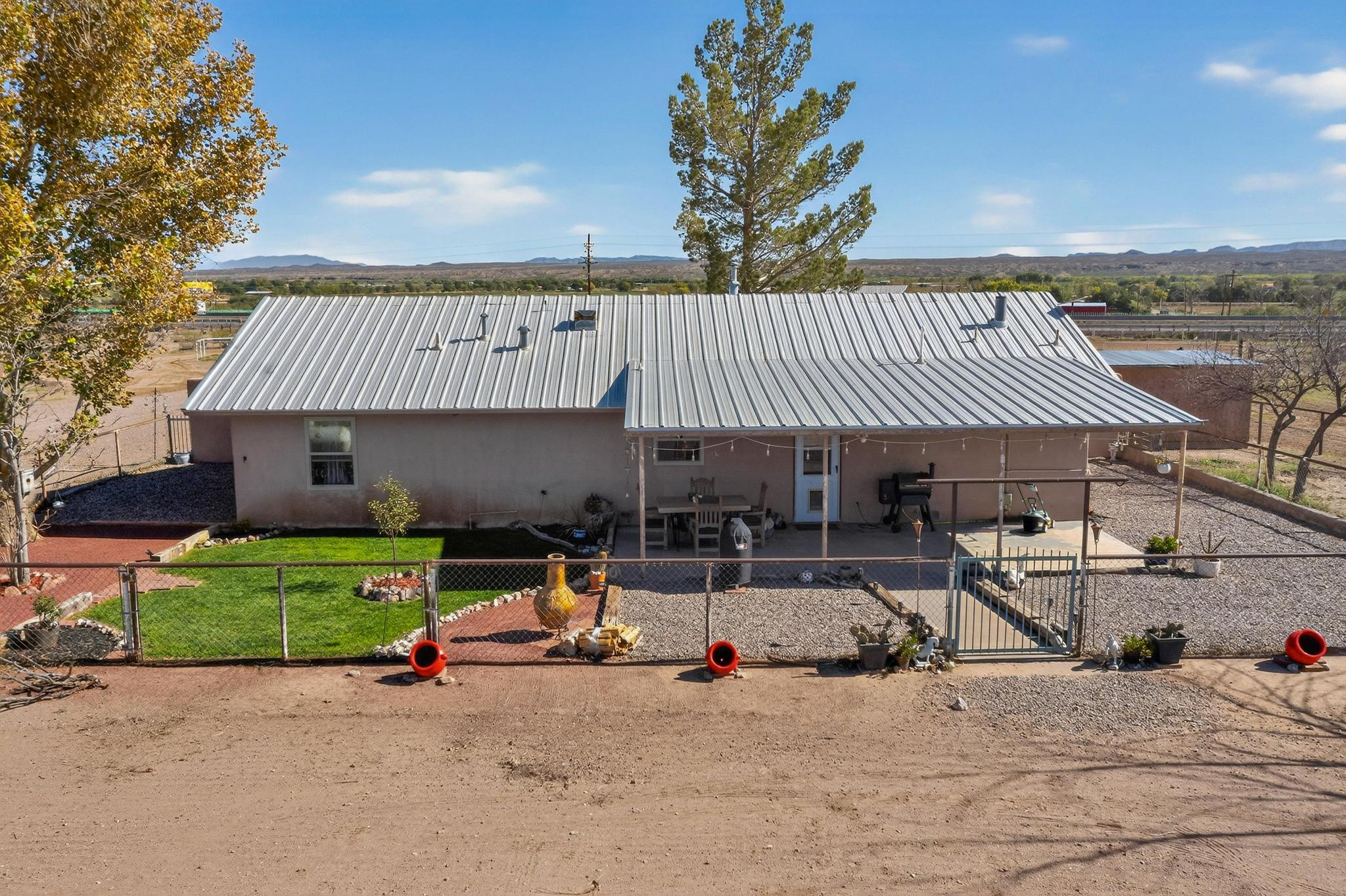 161 W Frontage Road