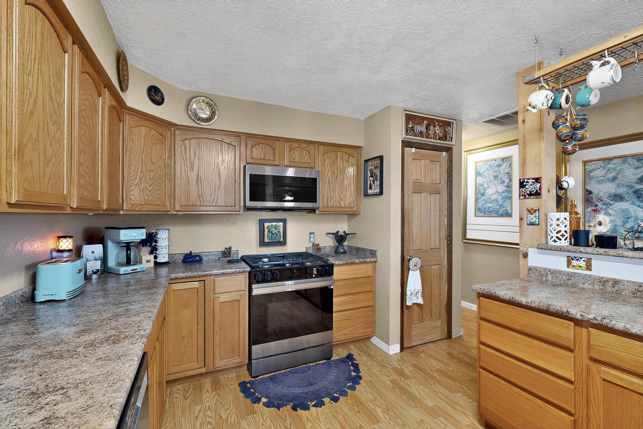 161 W Frontage Road