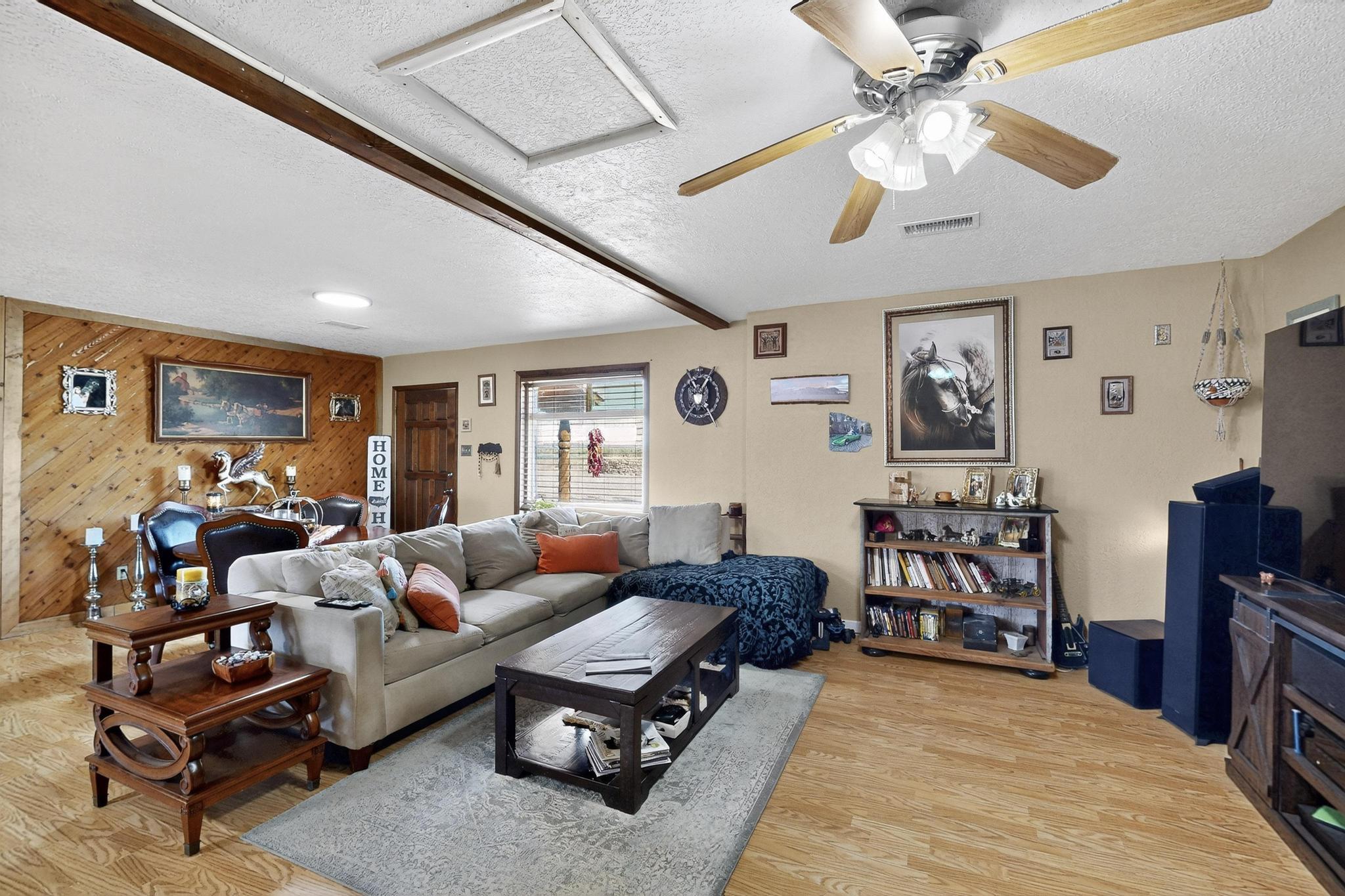 161 W Frontage Road
