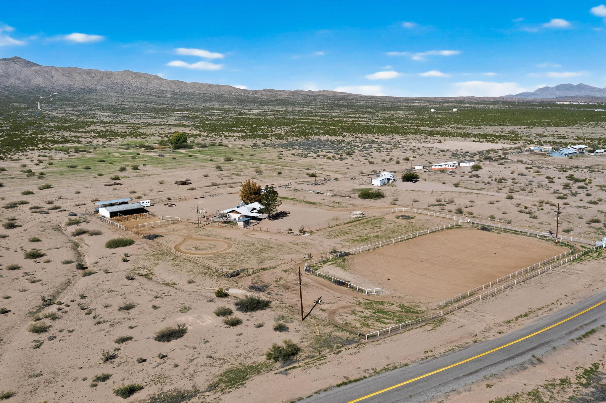161 W Frontage Road