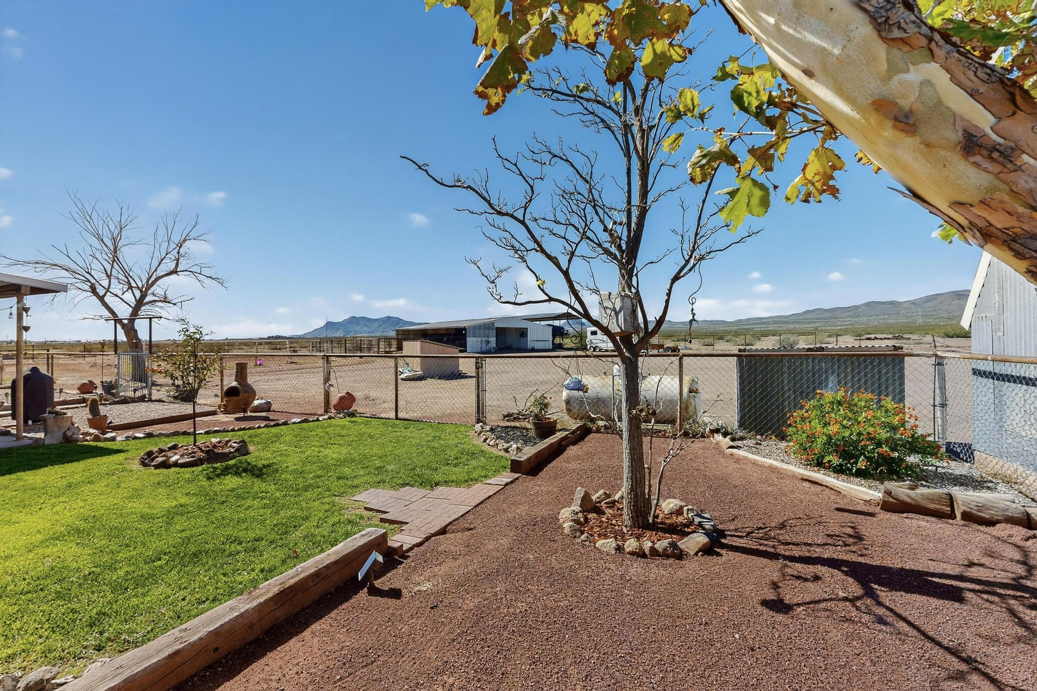 161 W Frontage Road