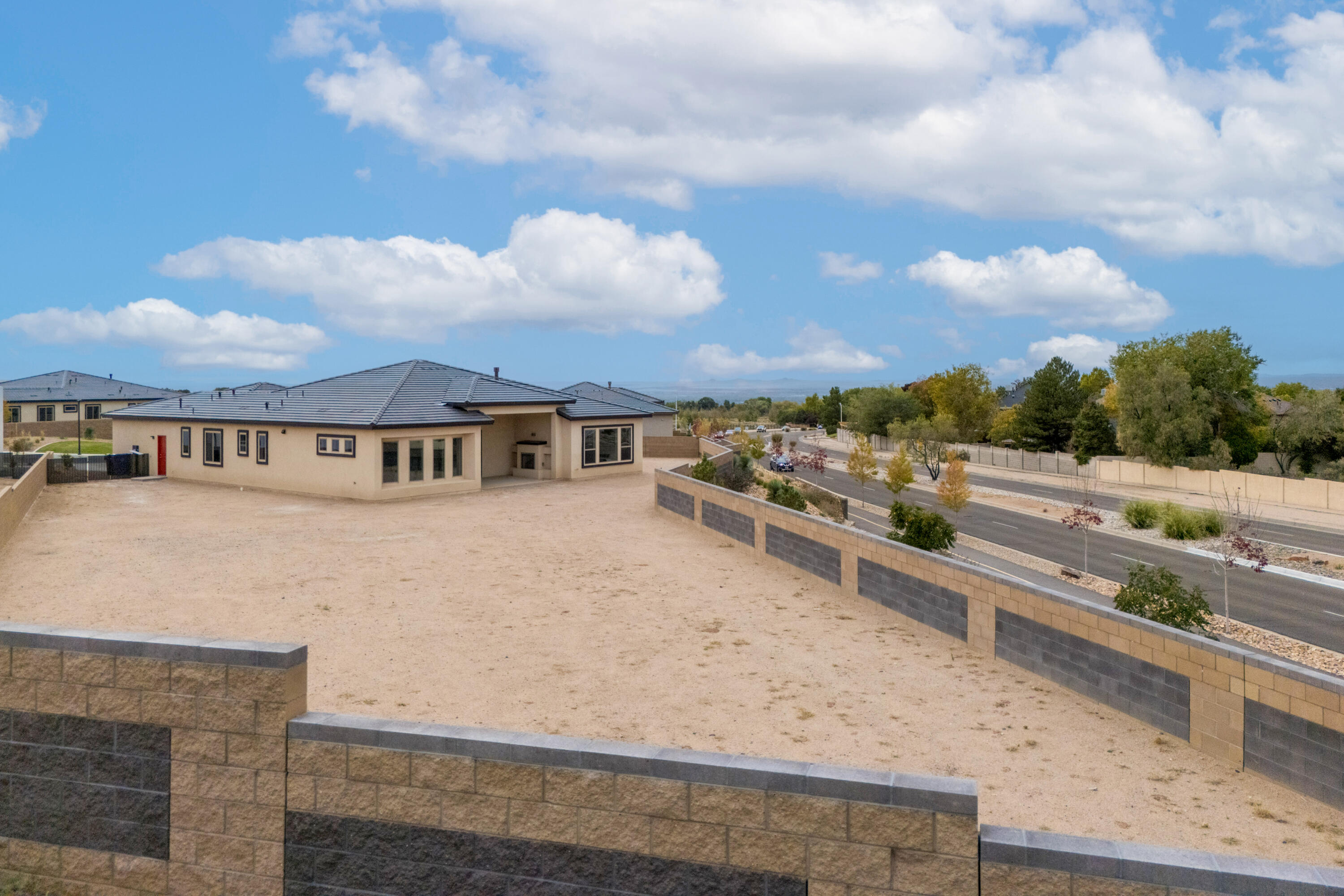 6725 Akademeia Loop NE