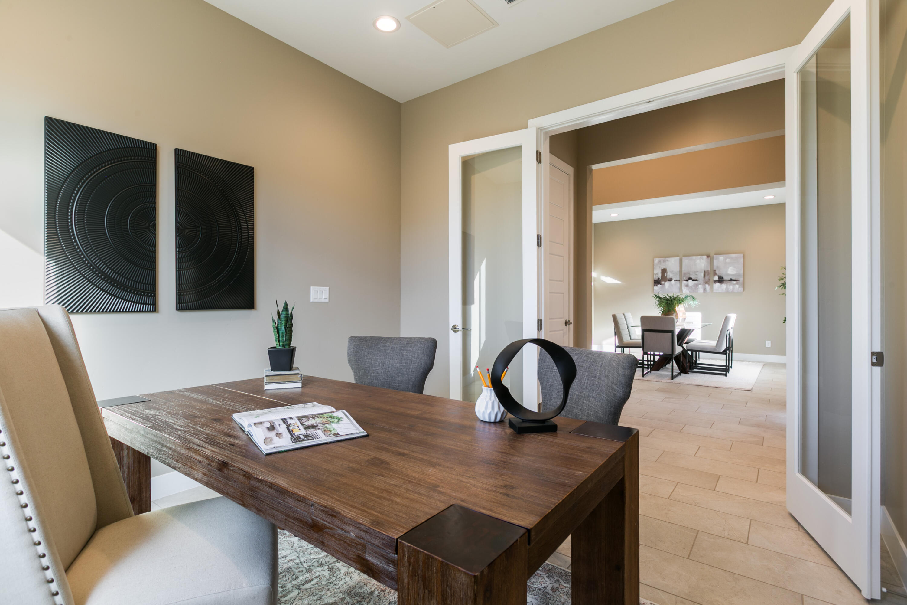 6725 Akademeia Loop NE