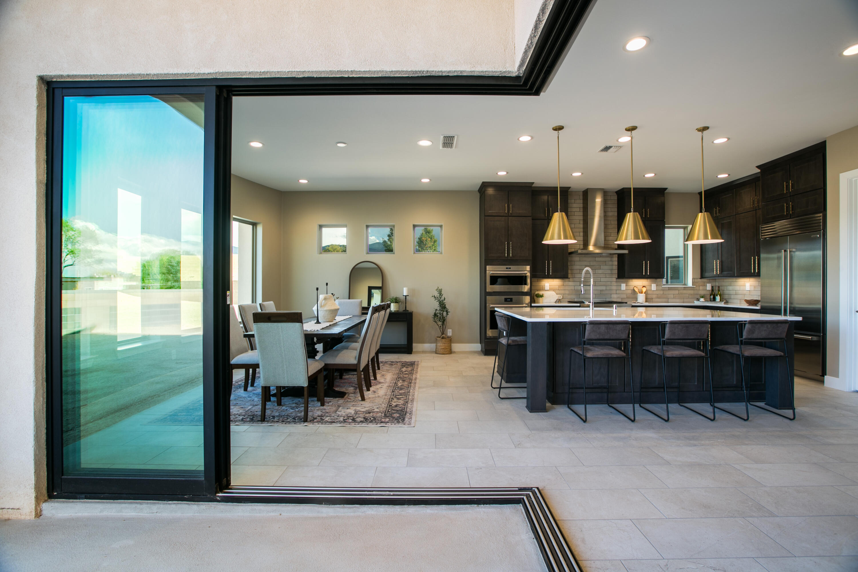 6725 Akademeia Loop NE