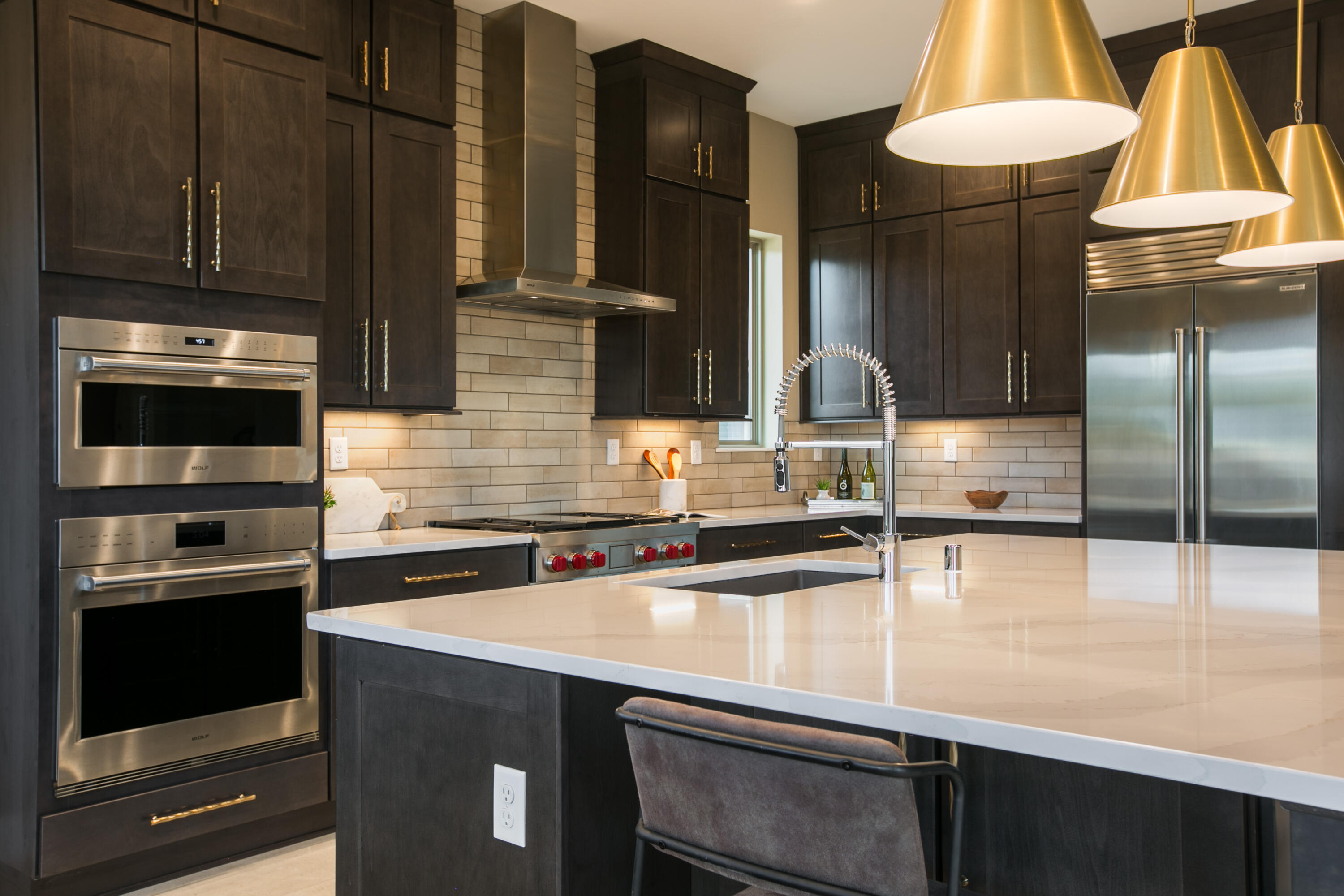 6725 Akademeia Loop NE