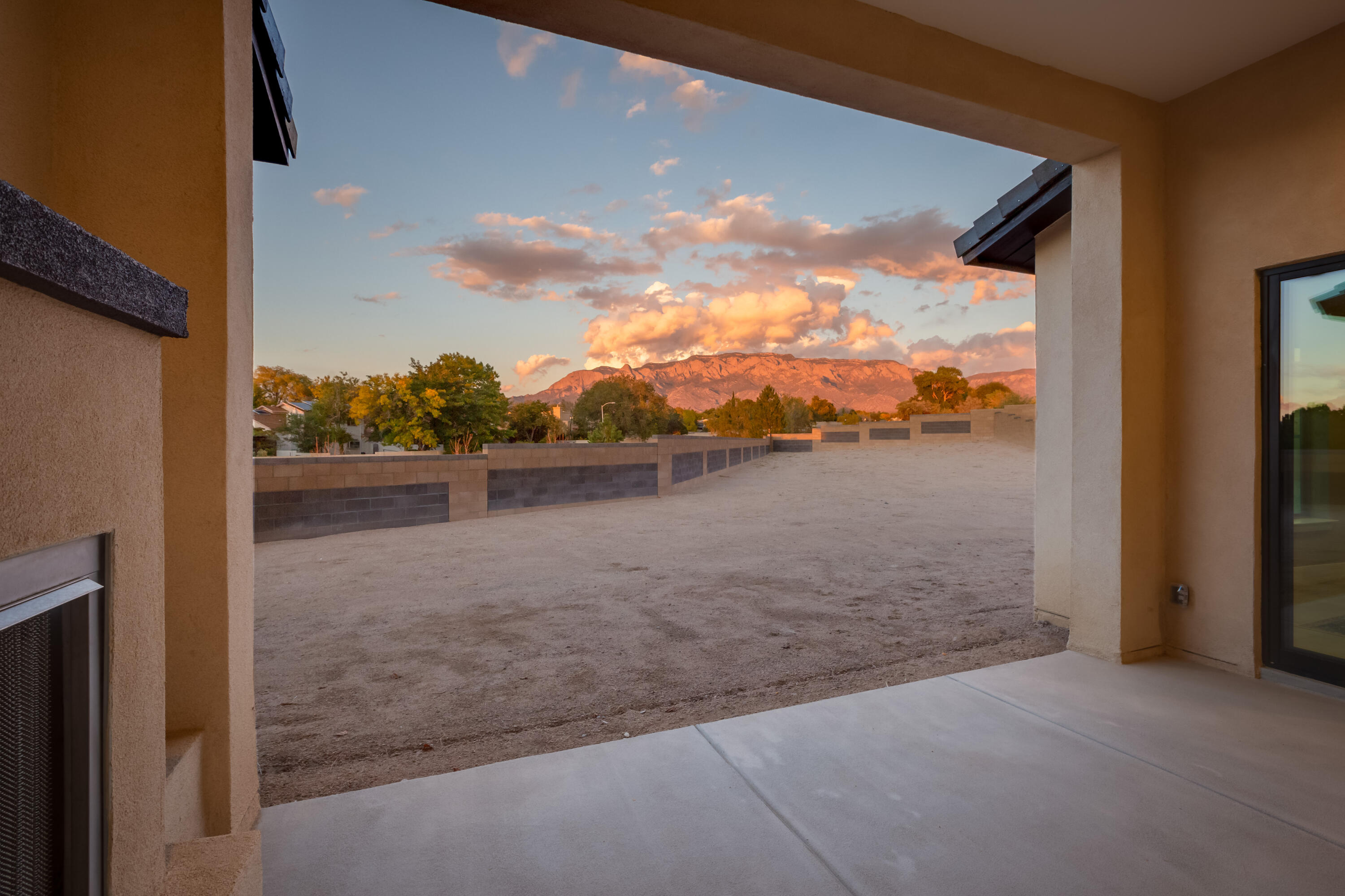 6725 Akademeia Loop NE