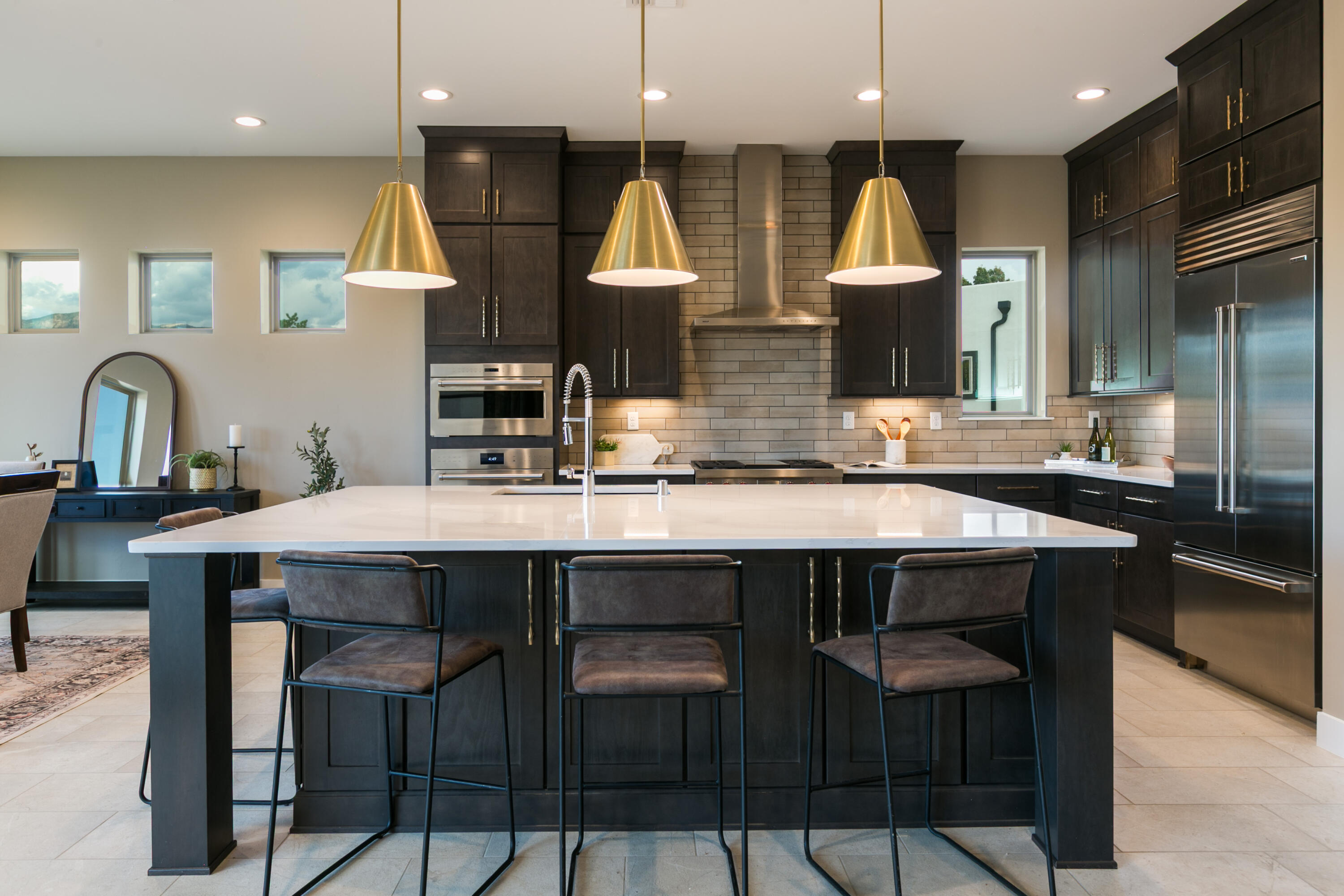 6725 Akademeia Loop NE