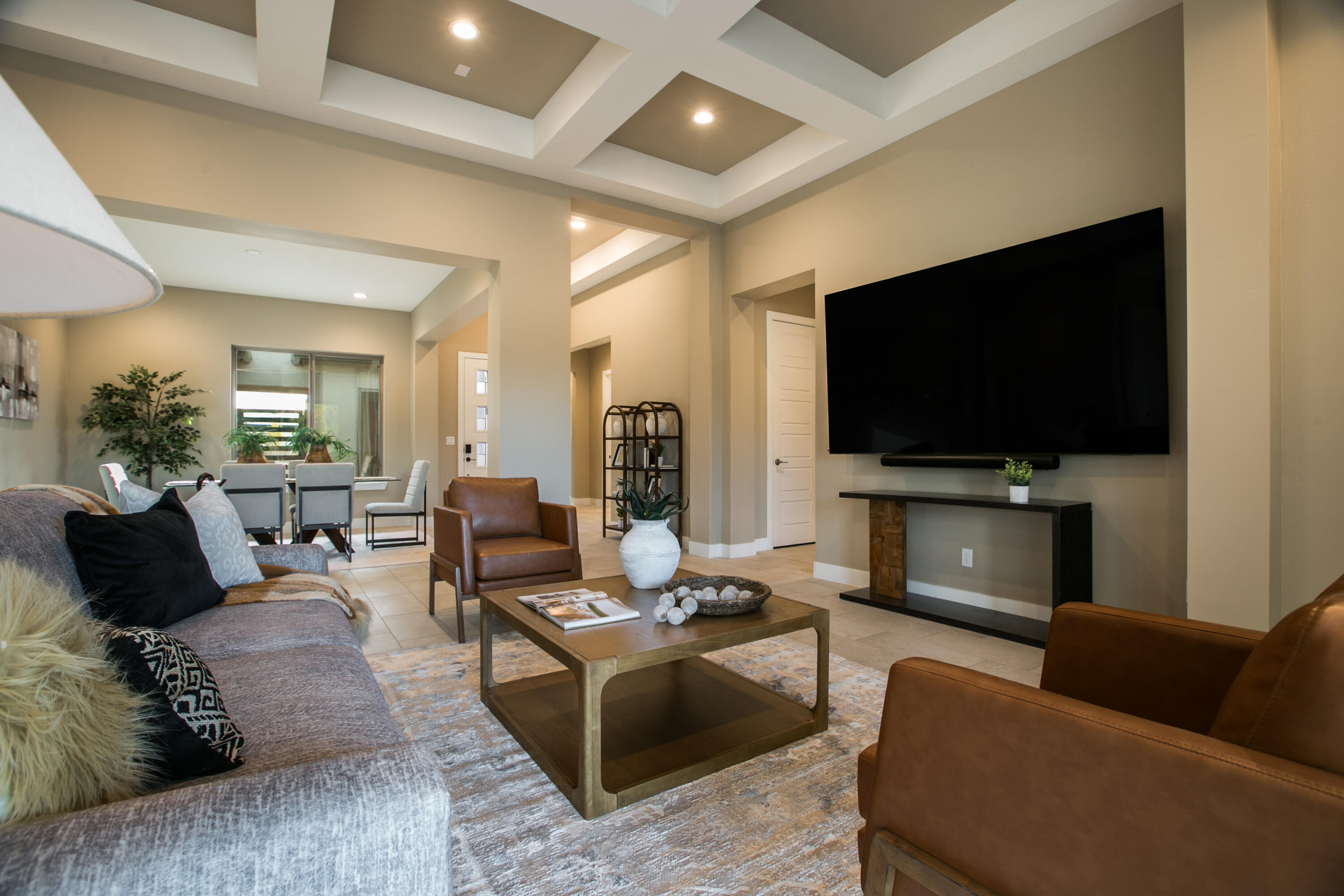 6725 Akademeia Loop NE