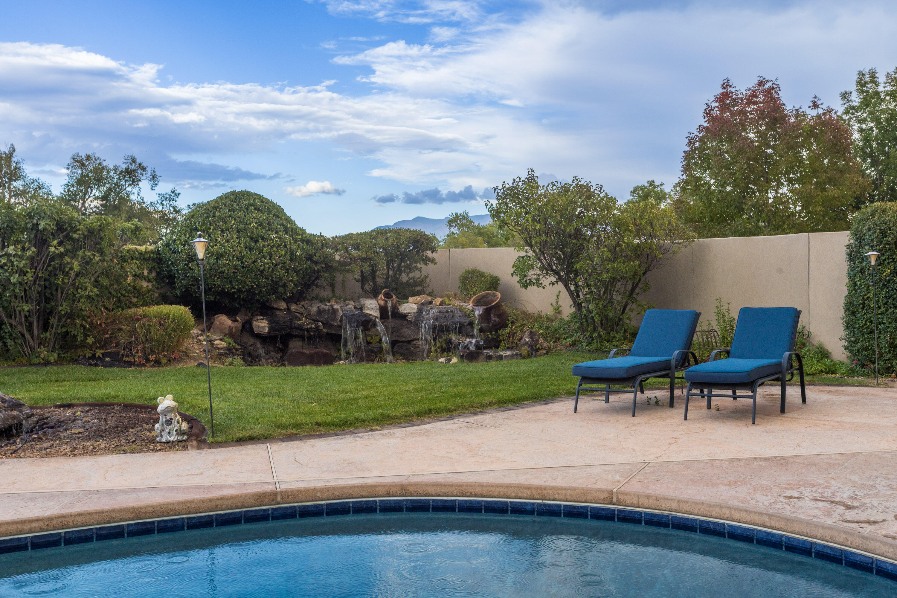 4658 Los Poblanos Circle NW