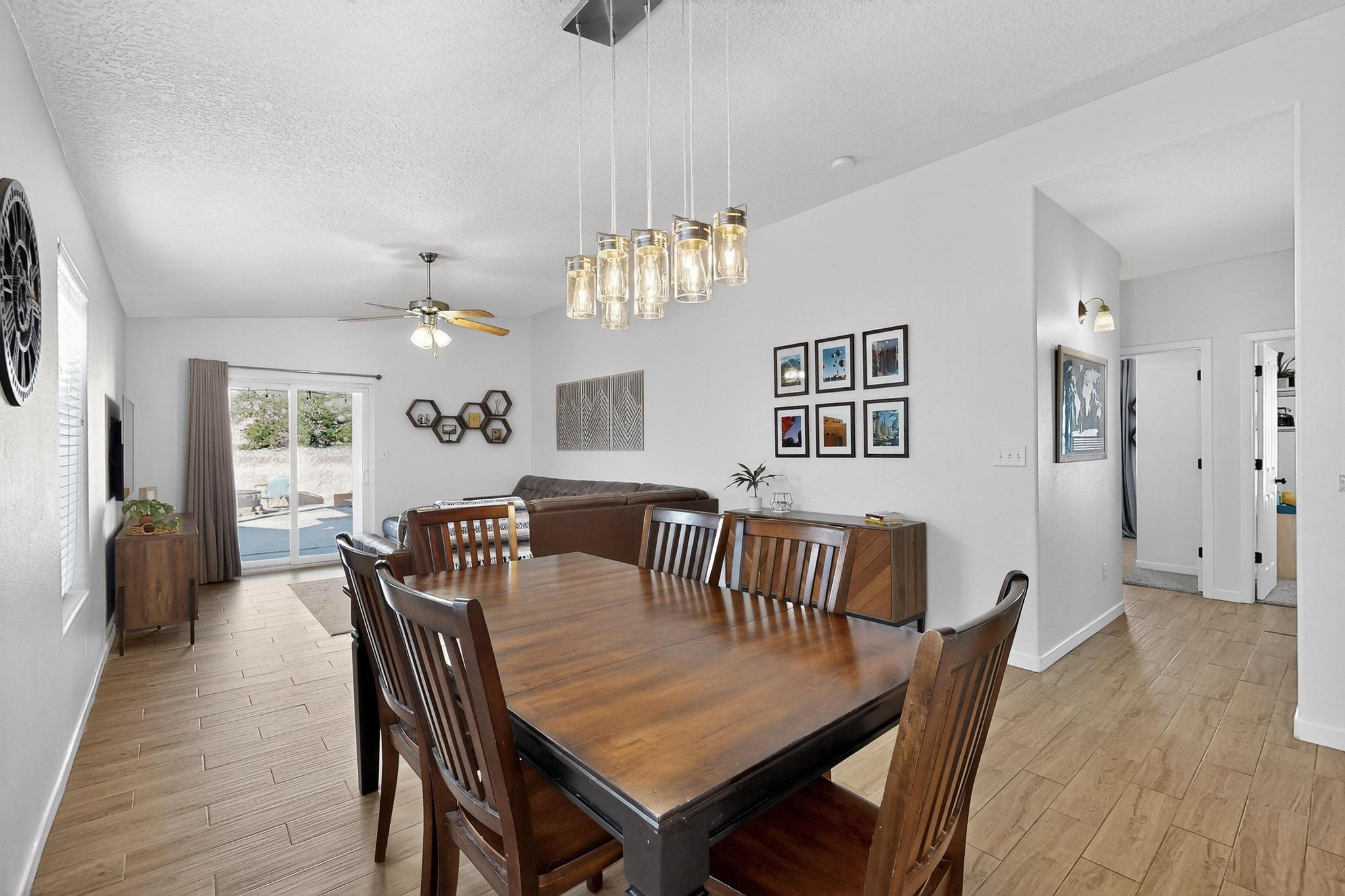 329 Minturn Loop NE