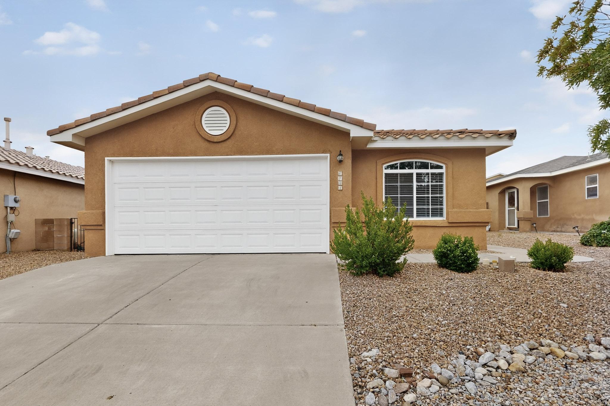 6744 VENTANA HILLS Road NW