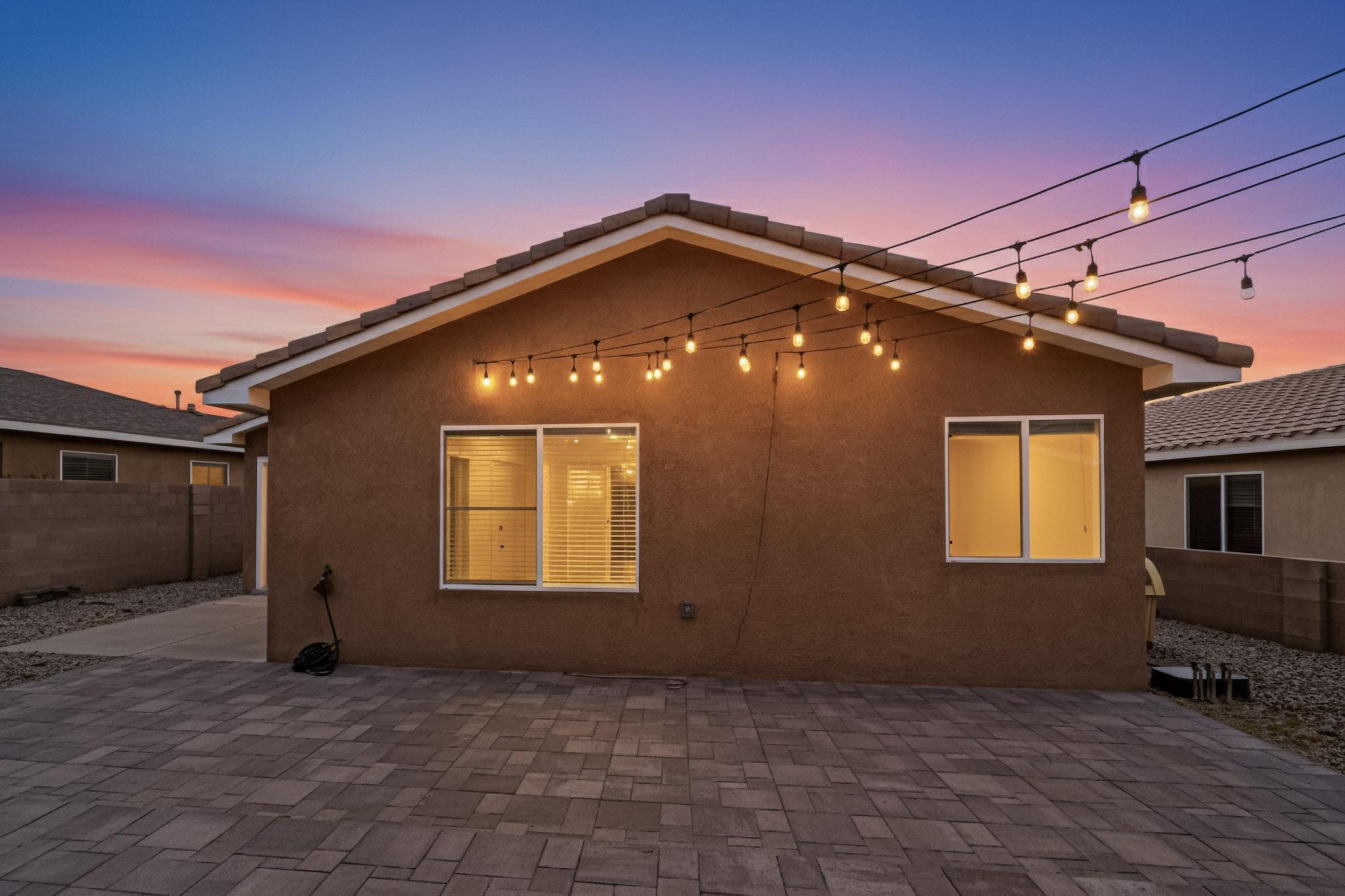 6744 VENTANA HILLS Road NW