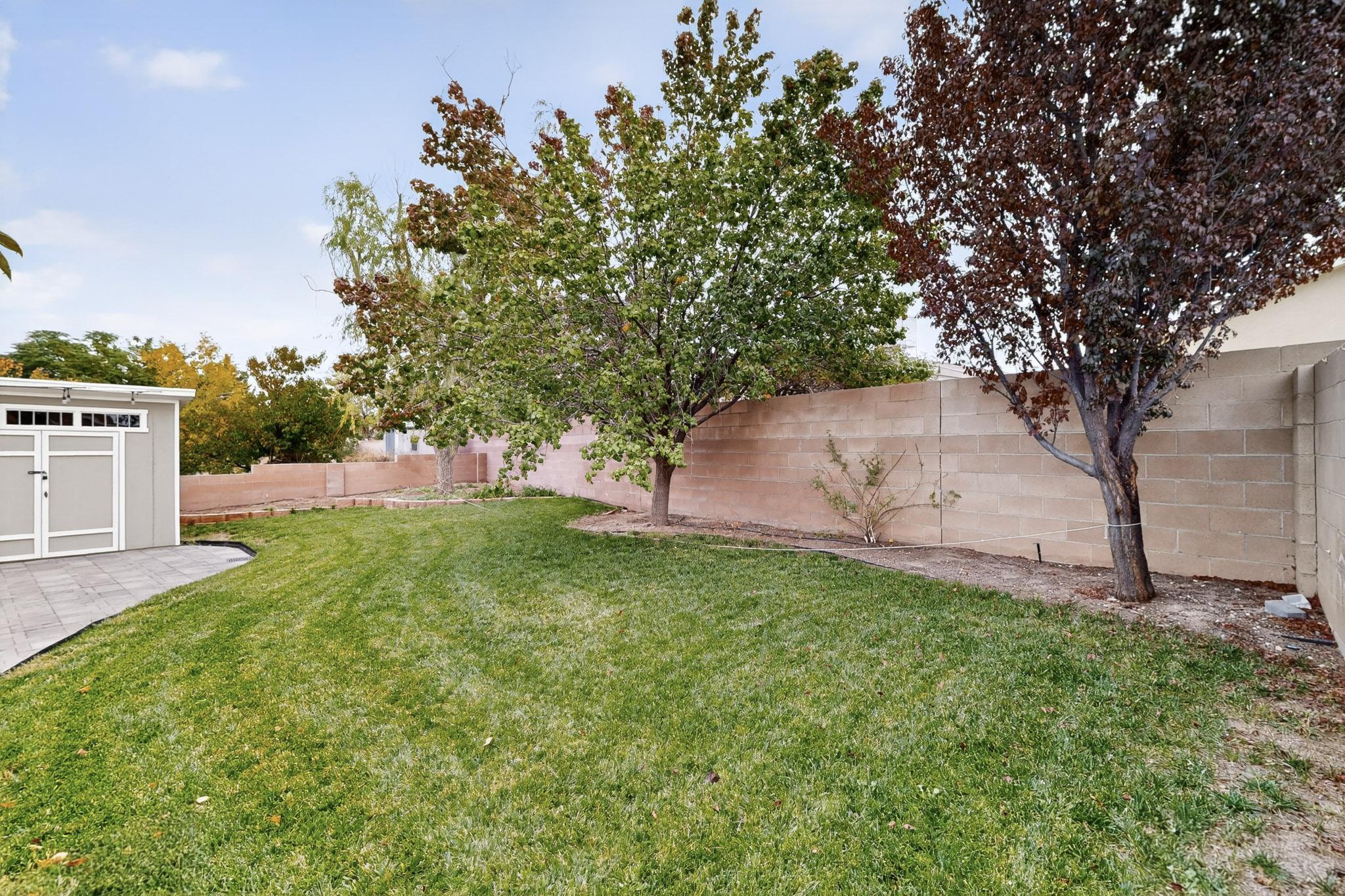 6744 VENTANA HILLS Road NW