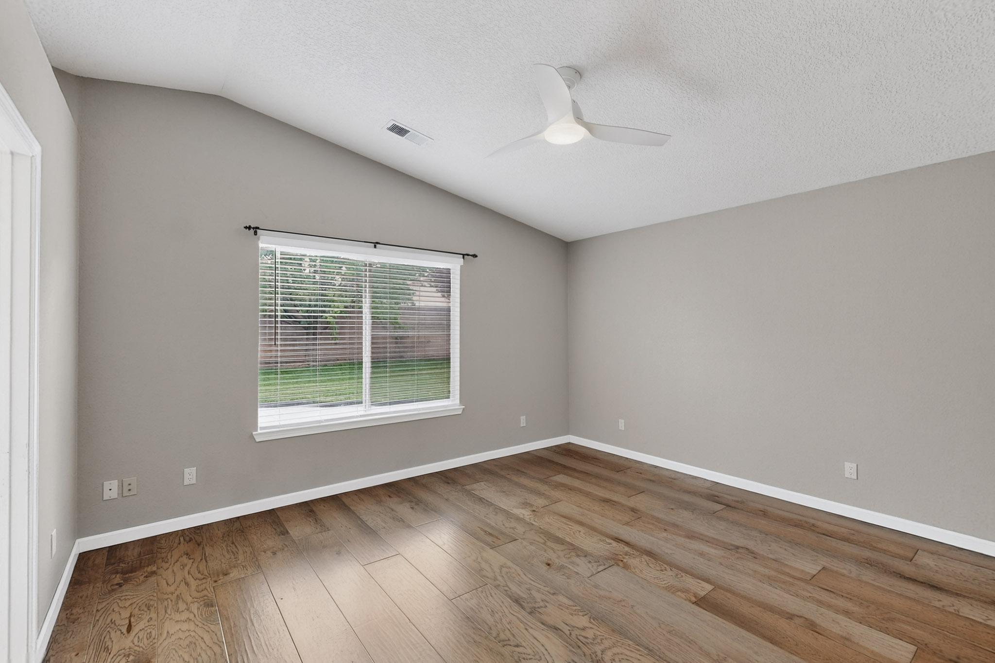 6744 VENTANA HILLS Road NW