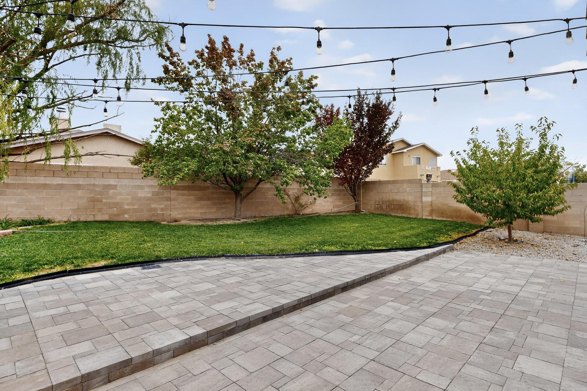 6744 VENTANA HILLS Road NW