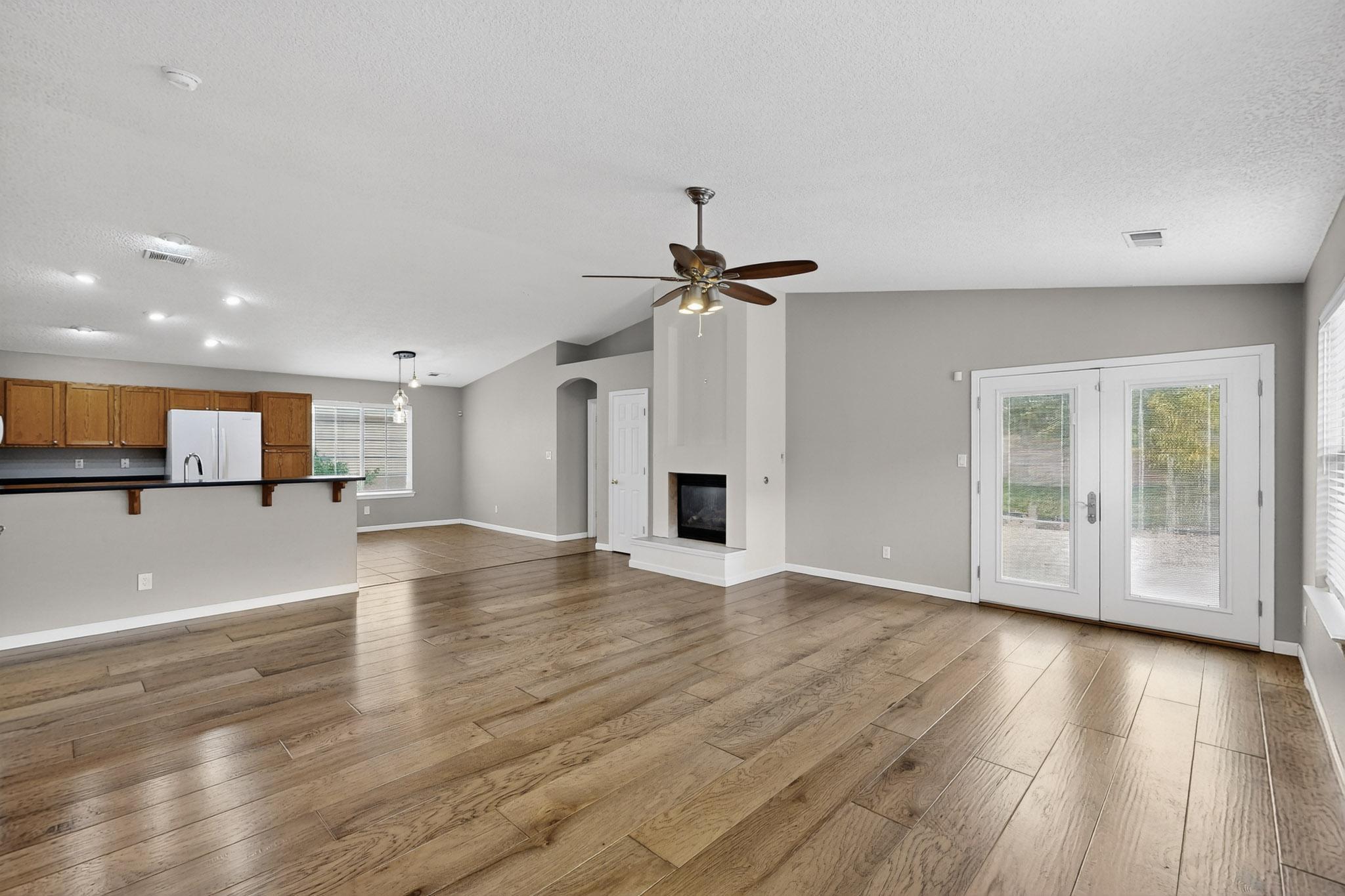 6744 VENTANA HILLS Road NW