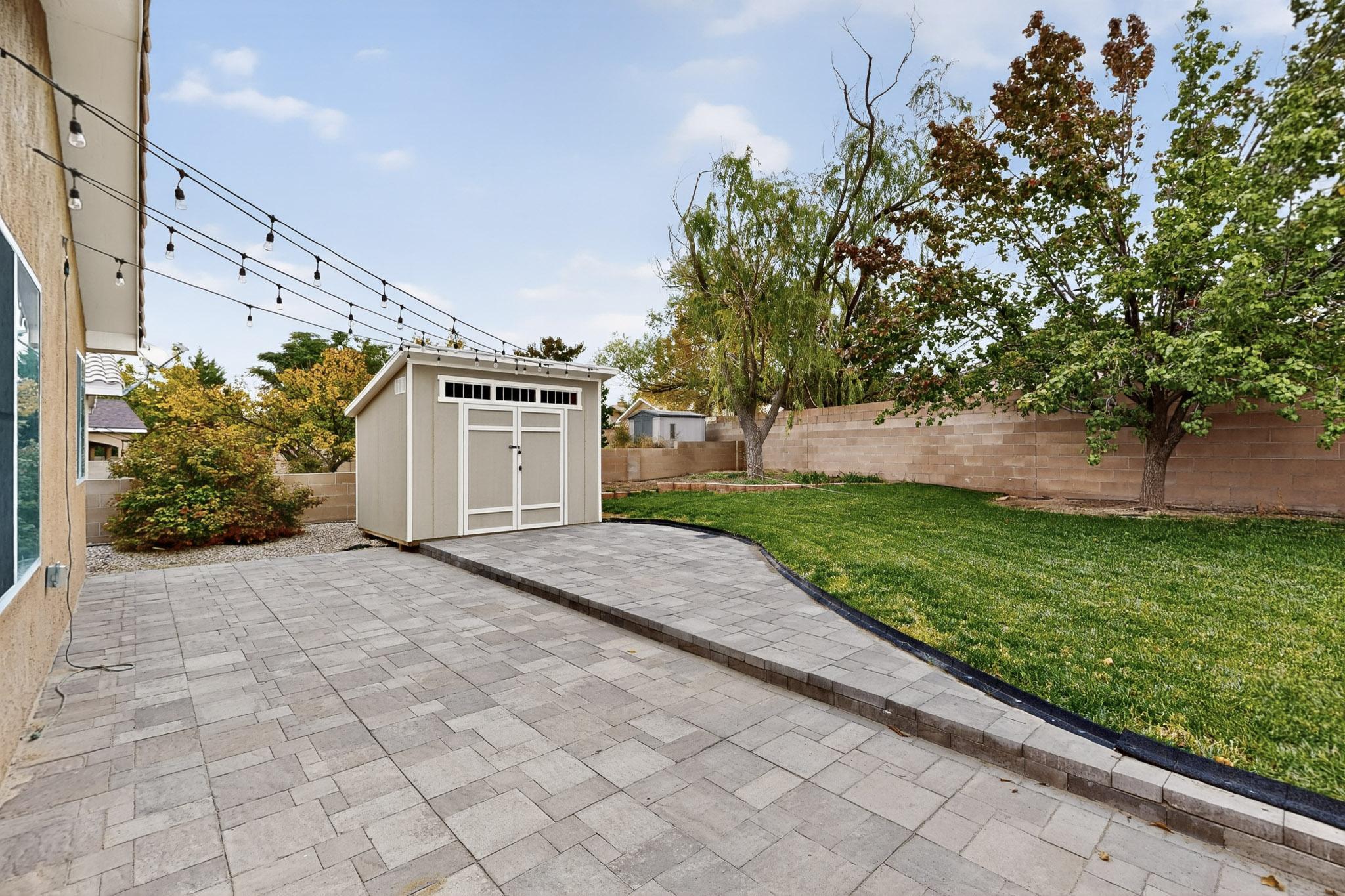 6744 VENTANA HILLS Road NW