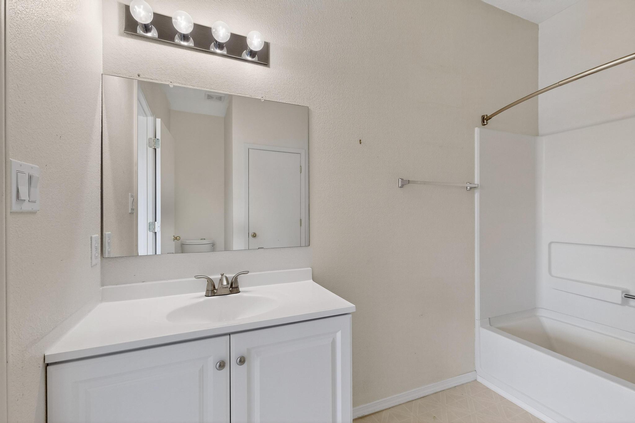 3434 Marino Drive SE