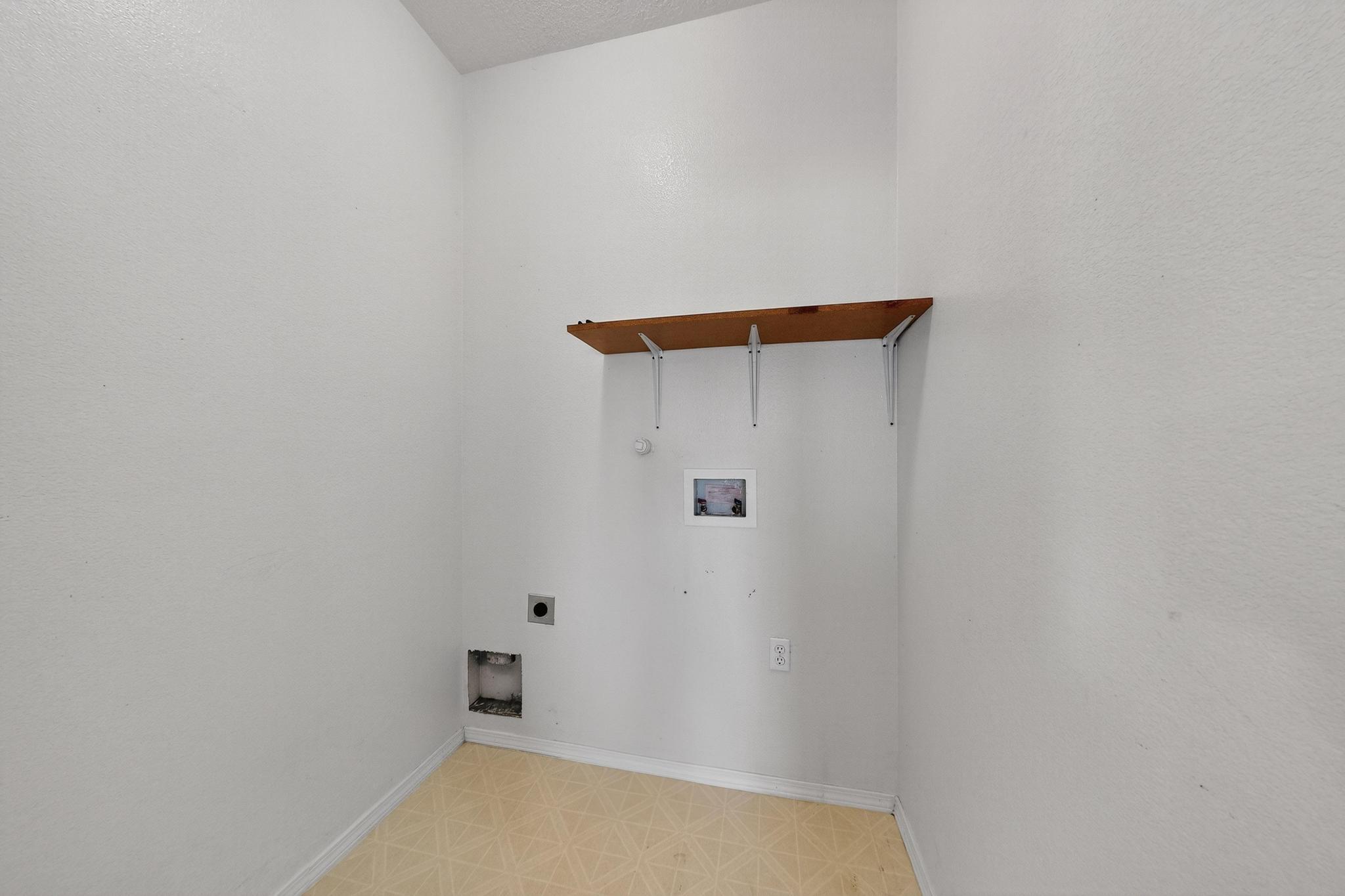 3434 Marino Drive SE