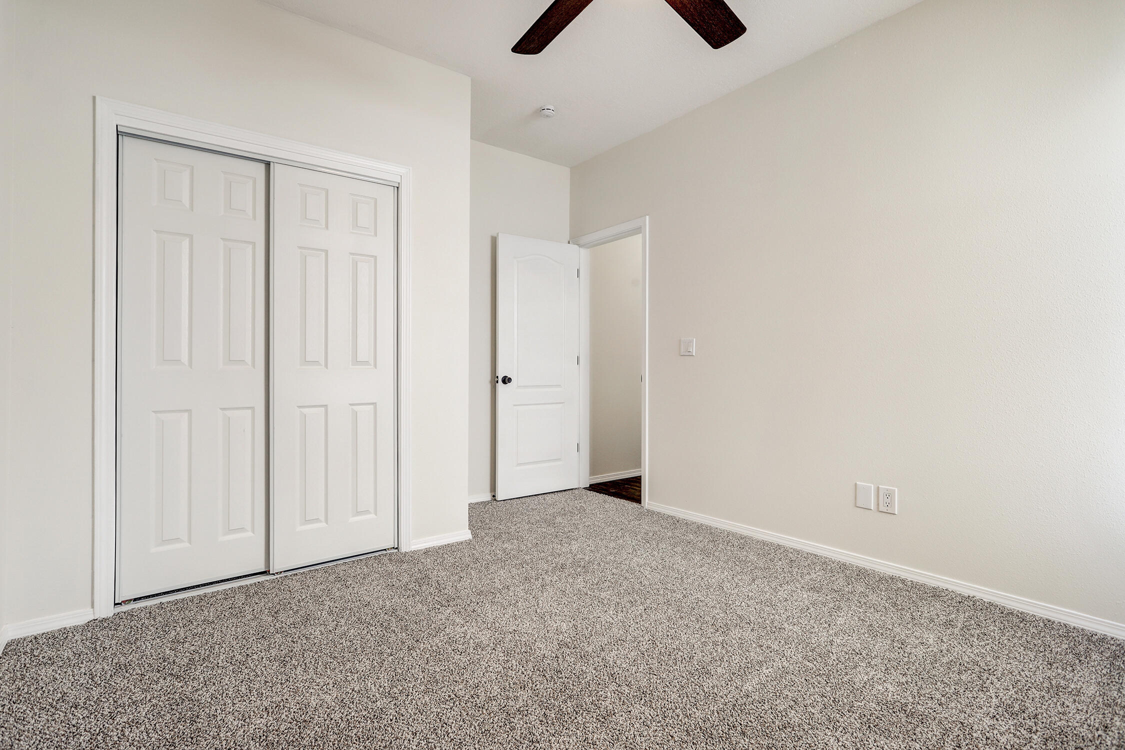 6101 Chimayo Drive NW