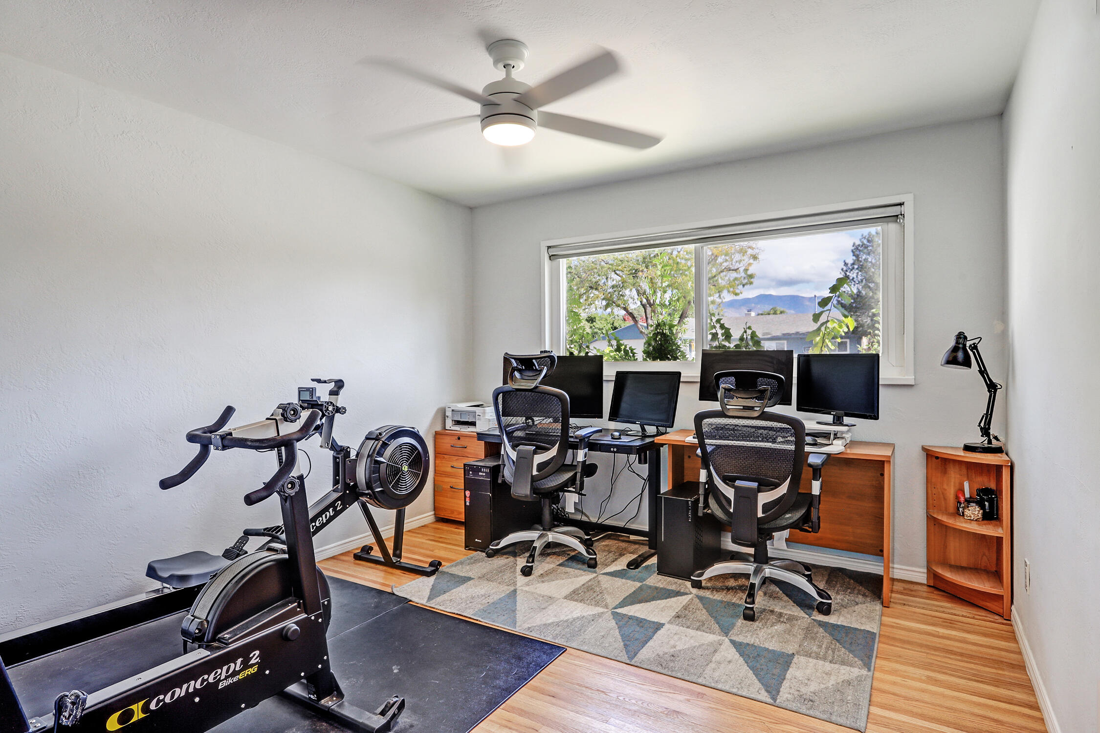 1409 Valencia Drive NE