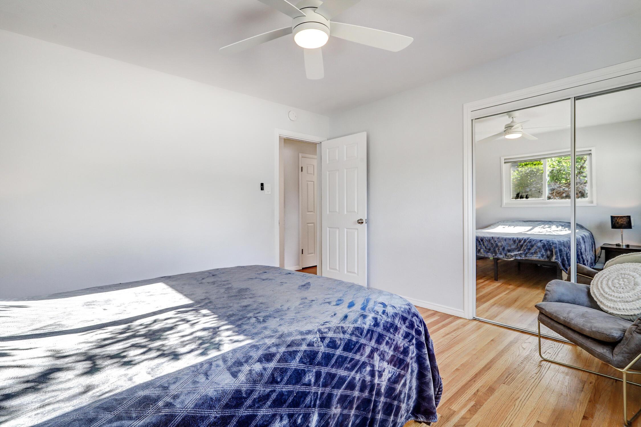 1409 Valencia Drive NE